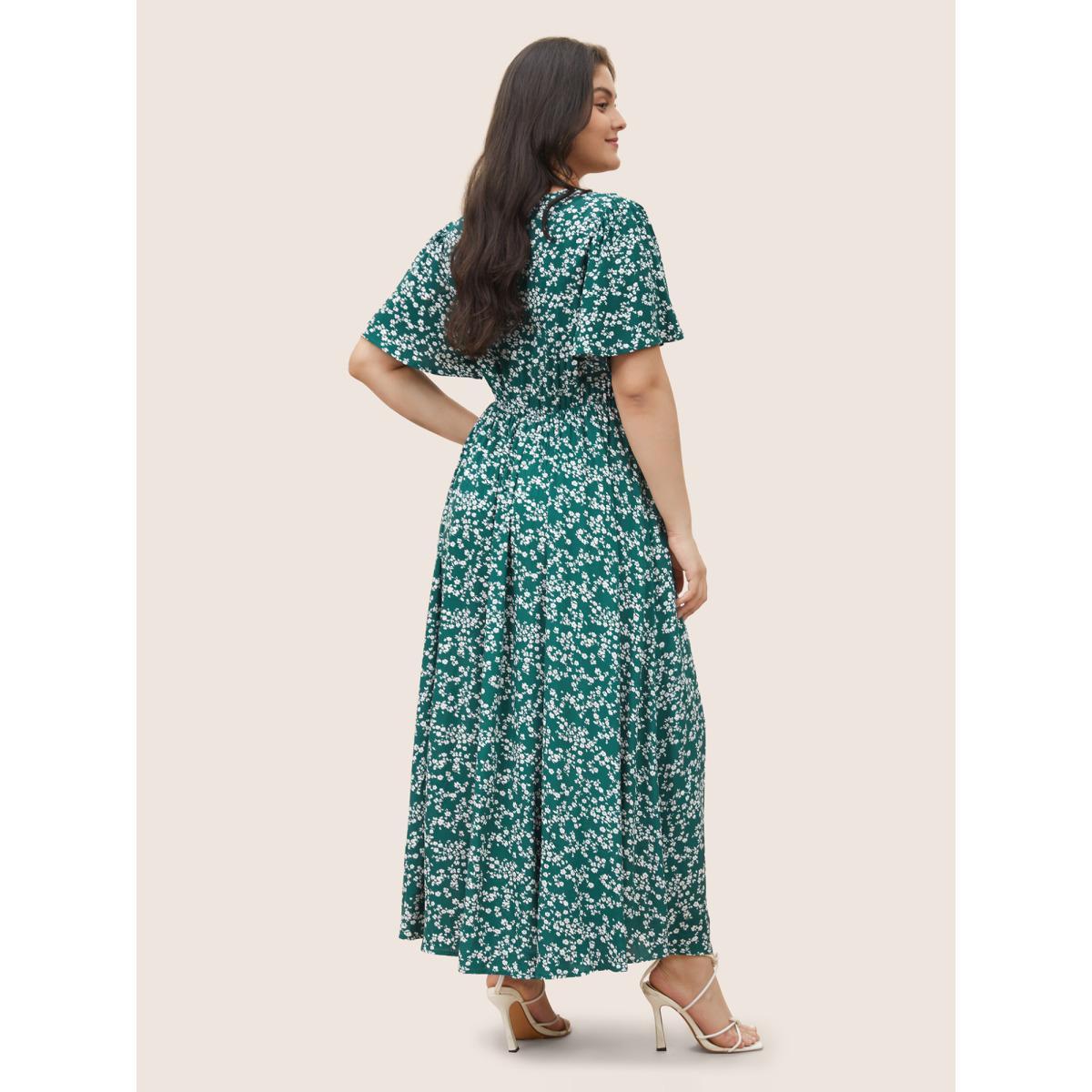 Ditsy Floral Printed Vintage Plus Size Women Vacation Long Dress Ruffle Sleeve Half Sleeve V Neck Pocket Elegance Dresses BloomChic Product Image