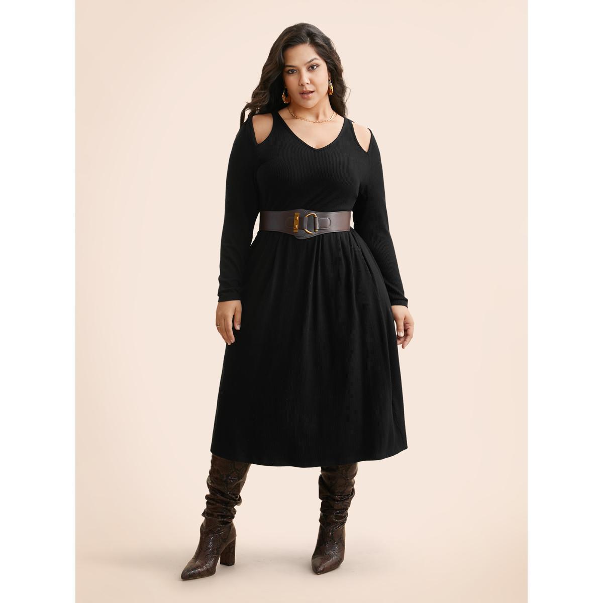 Plus Size Solid Pit Strip Cut Out Dress Black Women Elegant Texture V-neck Long Sleeve Curvy BloomChic 12/L Product Image