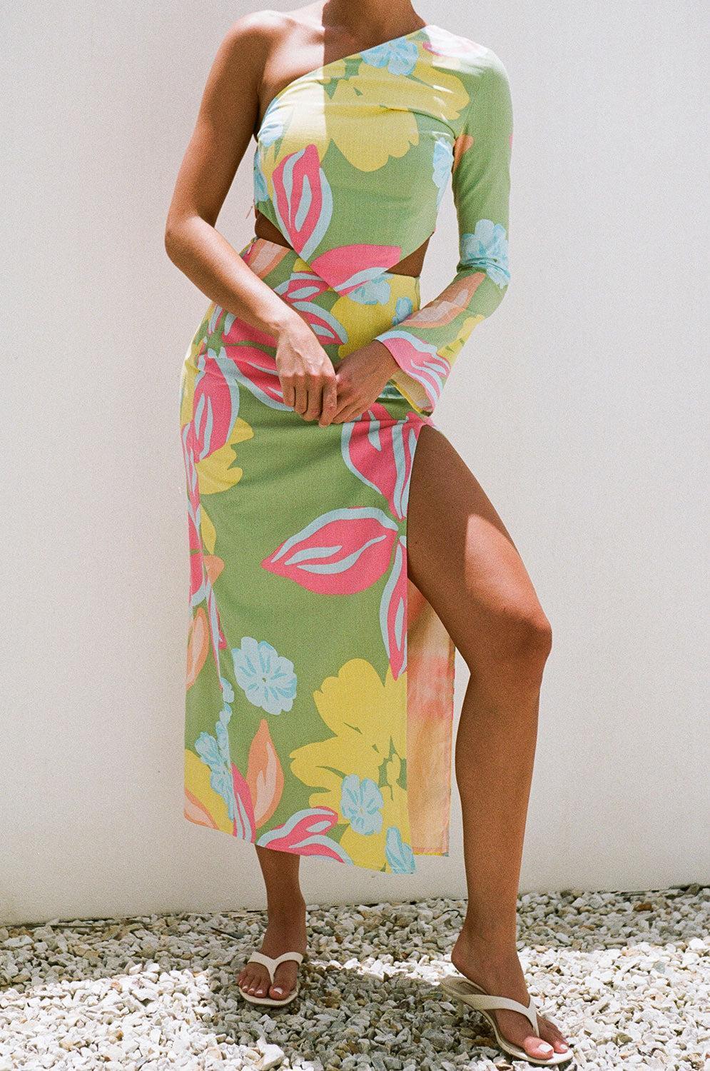 Kelcie Top - Calypso Scarf Product Image