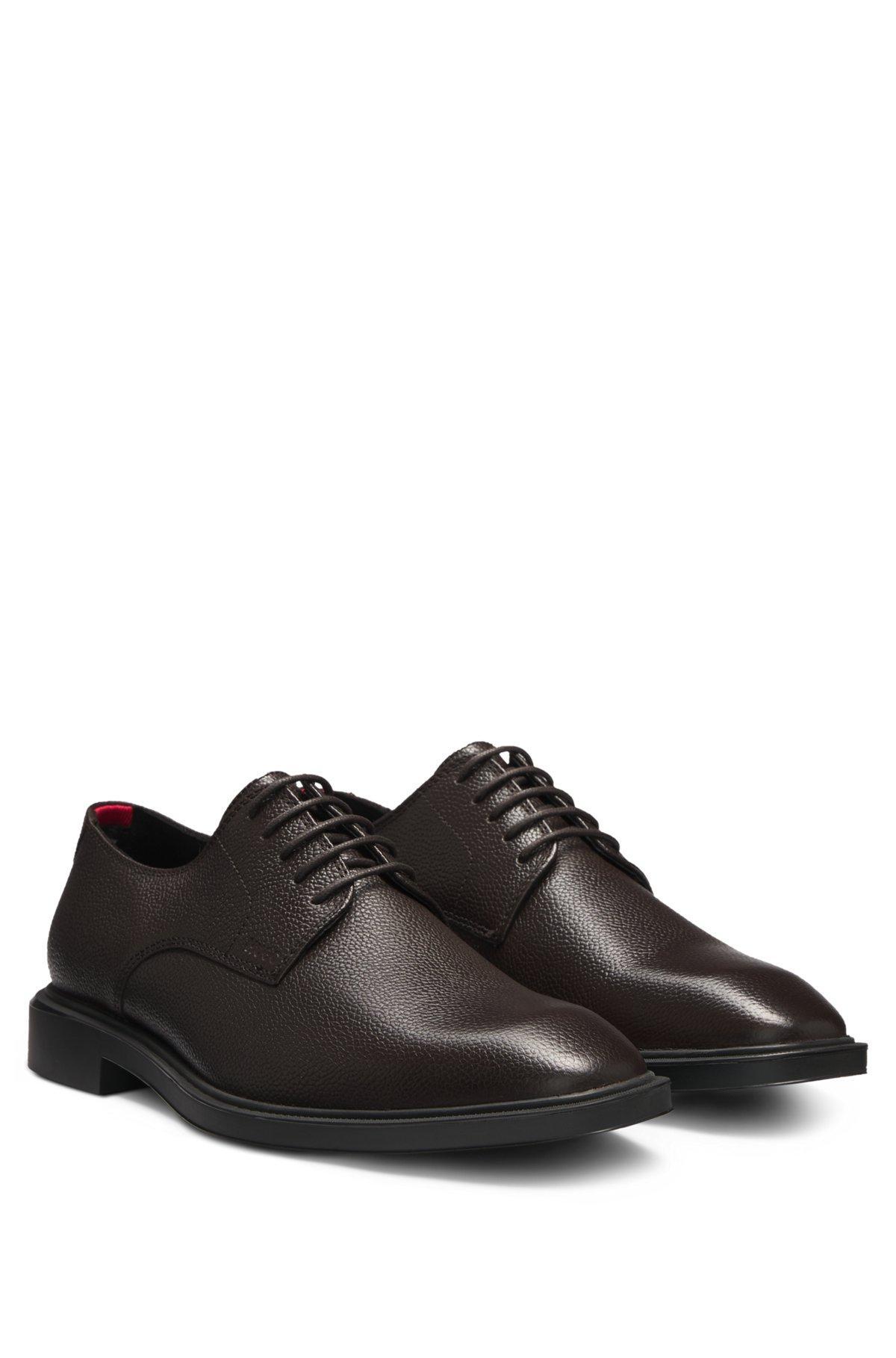 Derby shoes in grained leather Product Image