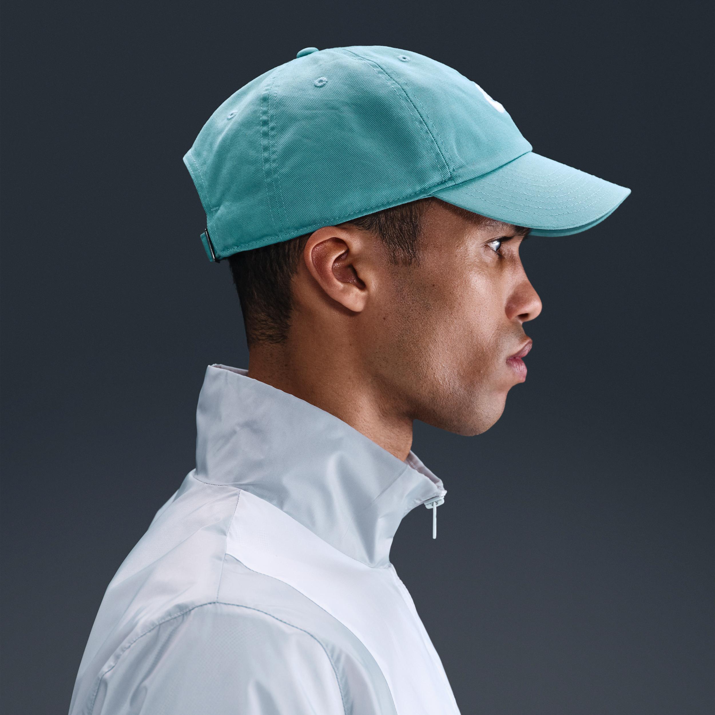 Nike Unisex Club Unstructured Futura Wash Cap Product Image