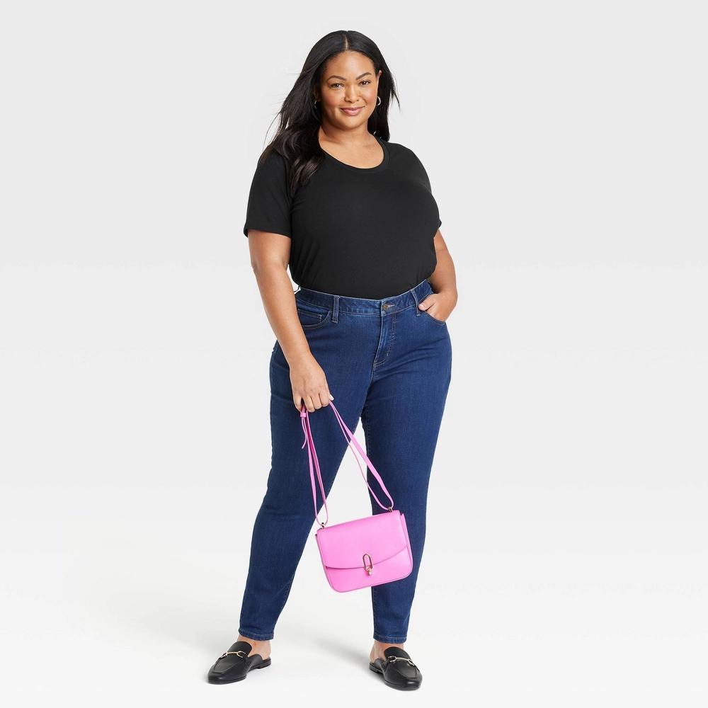 Womens Short Sleeve Relaxed Scoop Neck T-Shirt - Ava & Viv Black 4X Product Image