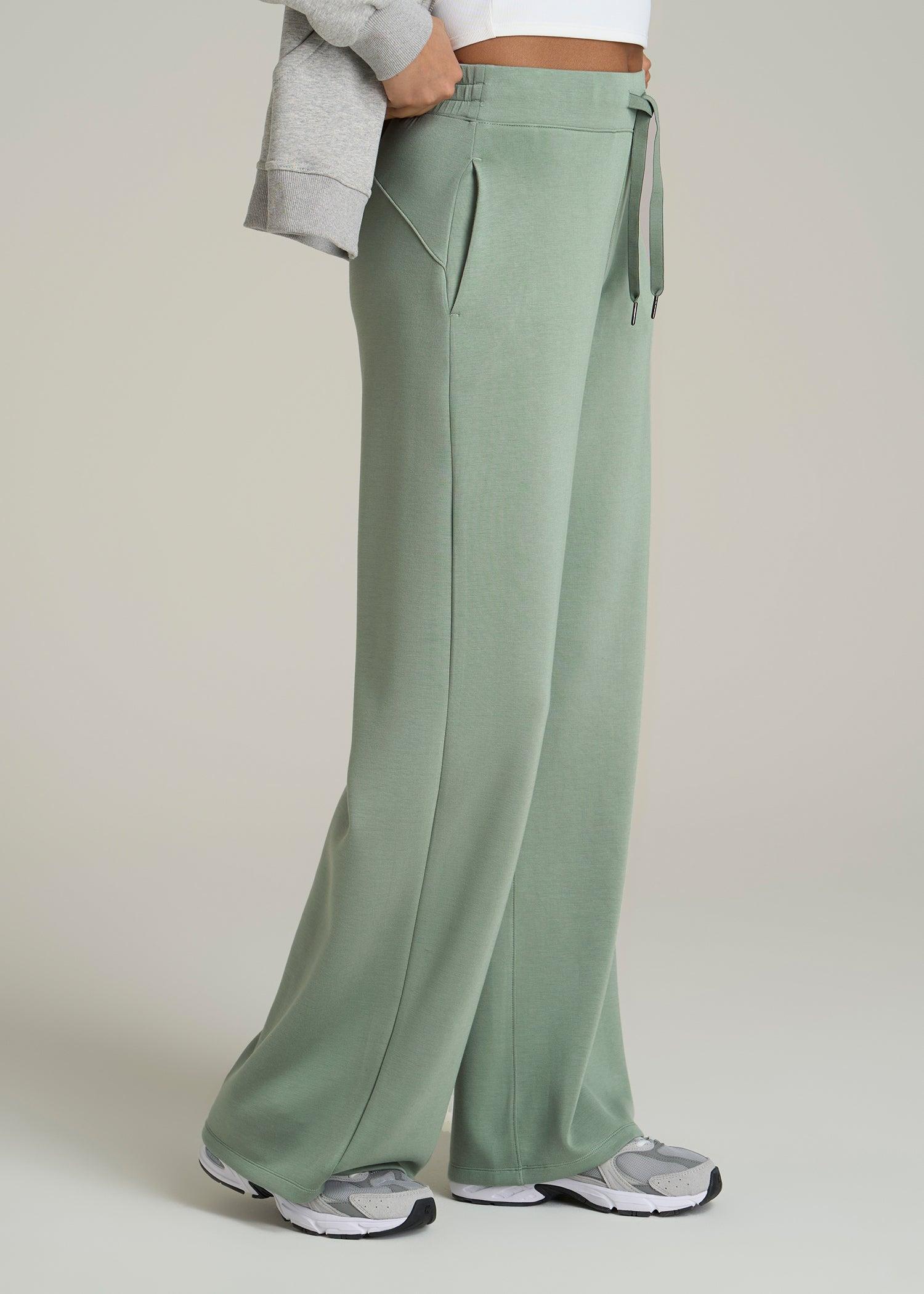 Pull-On Tie Waist Wide Leg Pants for Tall Women in Seagrass Product Image