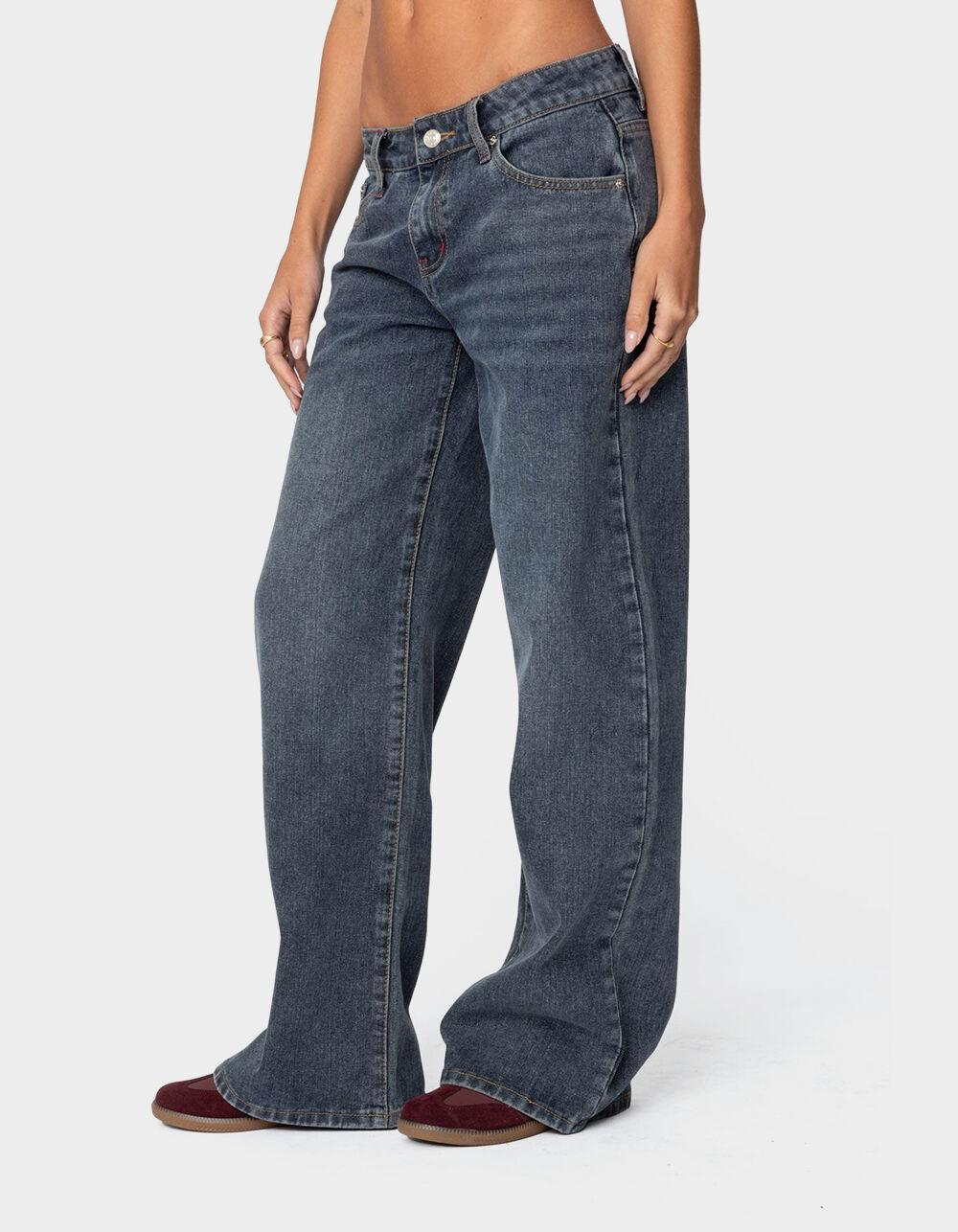 EDIKTED Ace Relaxed Jeans Product Image