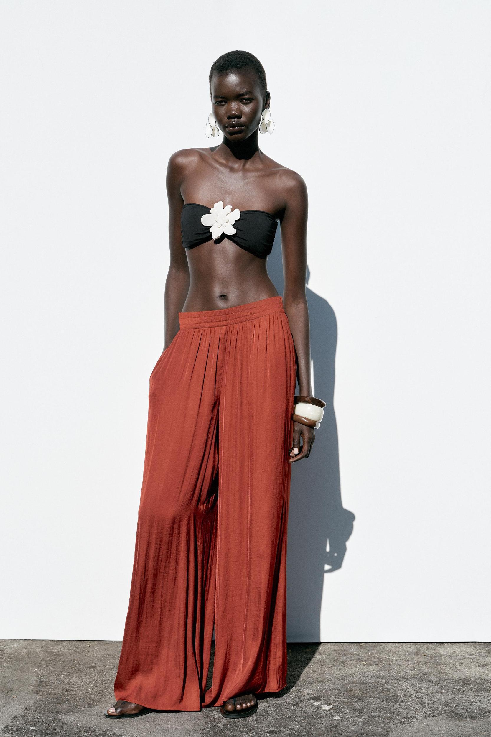FLOWY WIDE LEG PANTS Product Image