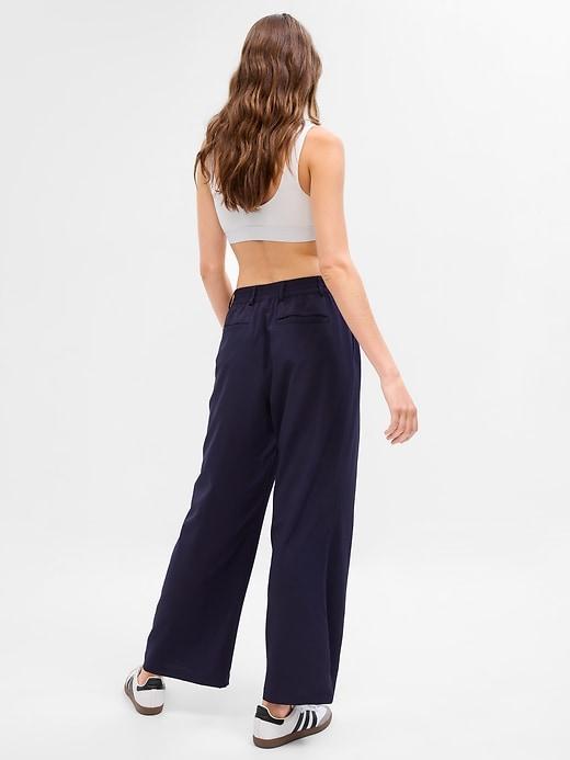 GapFit High Rise Runaround Trousers Product Image