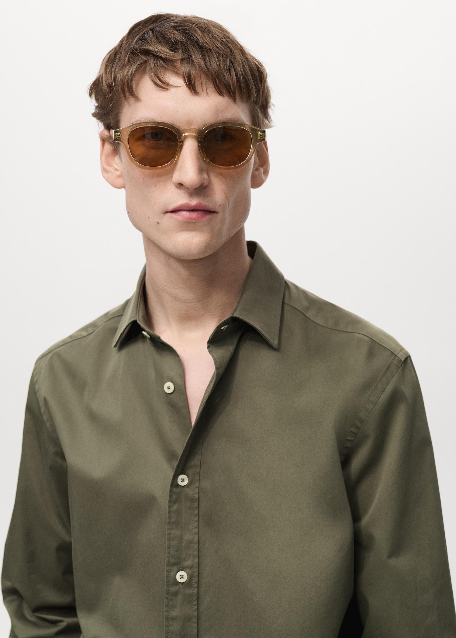 100% cotton regular fit shirt - Men | MANGO USA Product Image