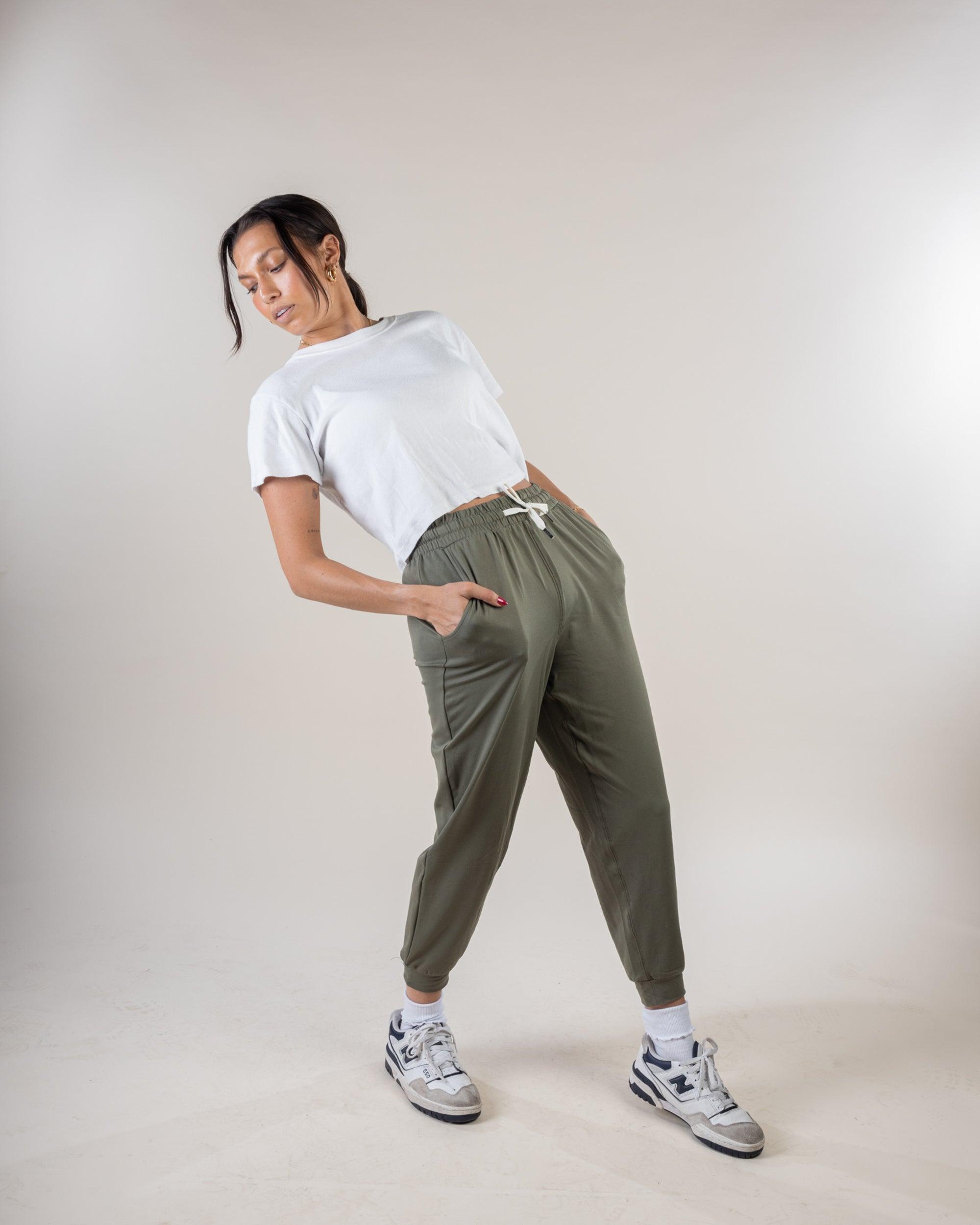 Women's Roam™ Joggers Product Image