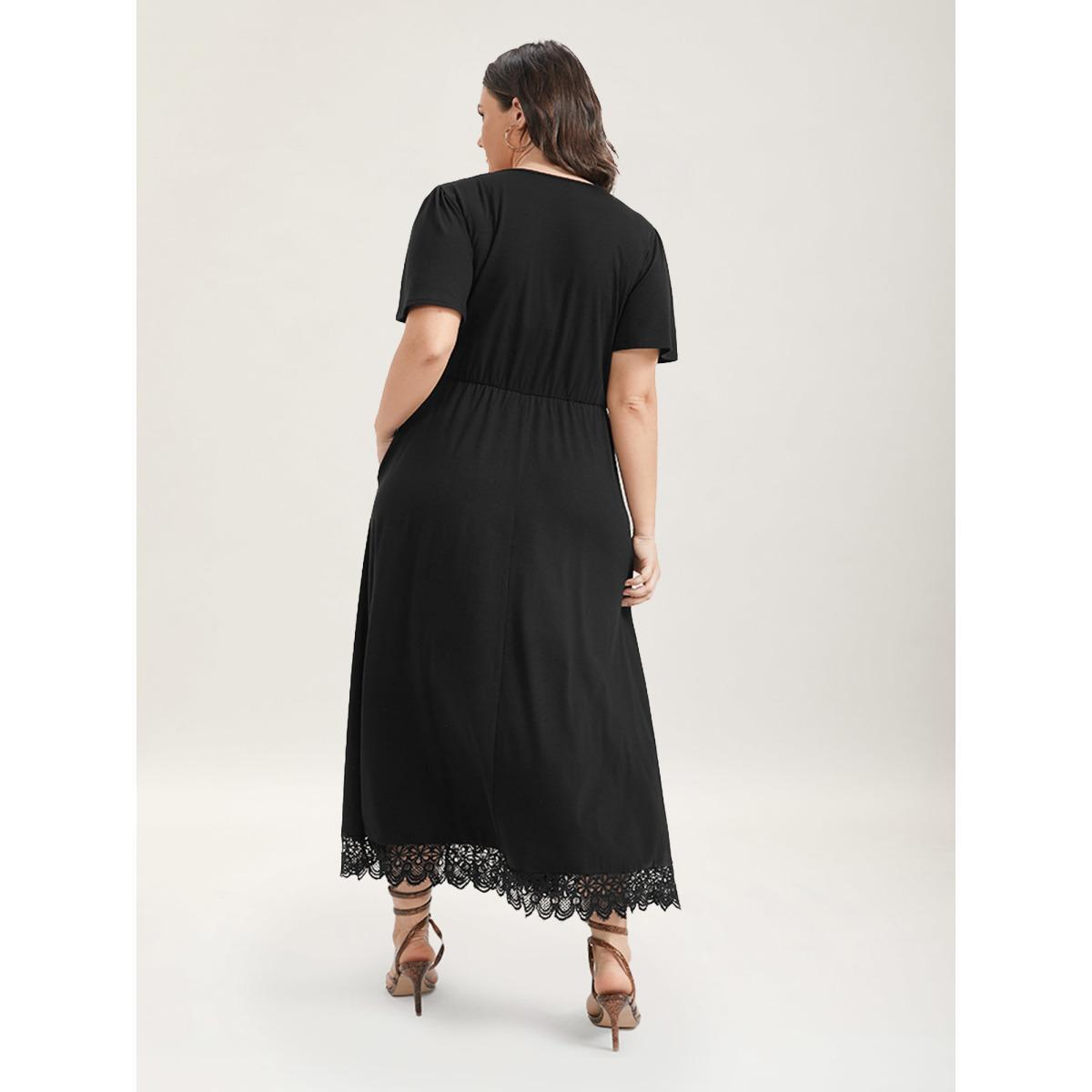 Plus Size Solid Pocket Contrast Lace Split Maxi Dress Black Women Elegant Patchwork V-neck Short sleeve Curvy Long Dress BloomChic 28/5X Product Image