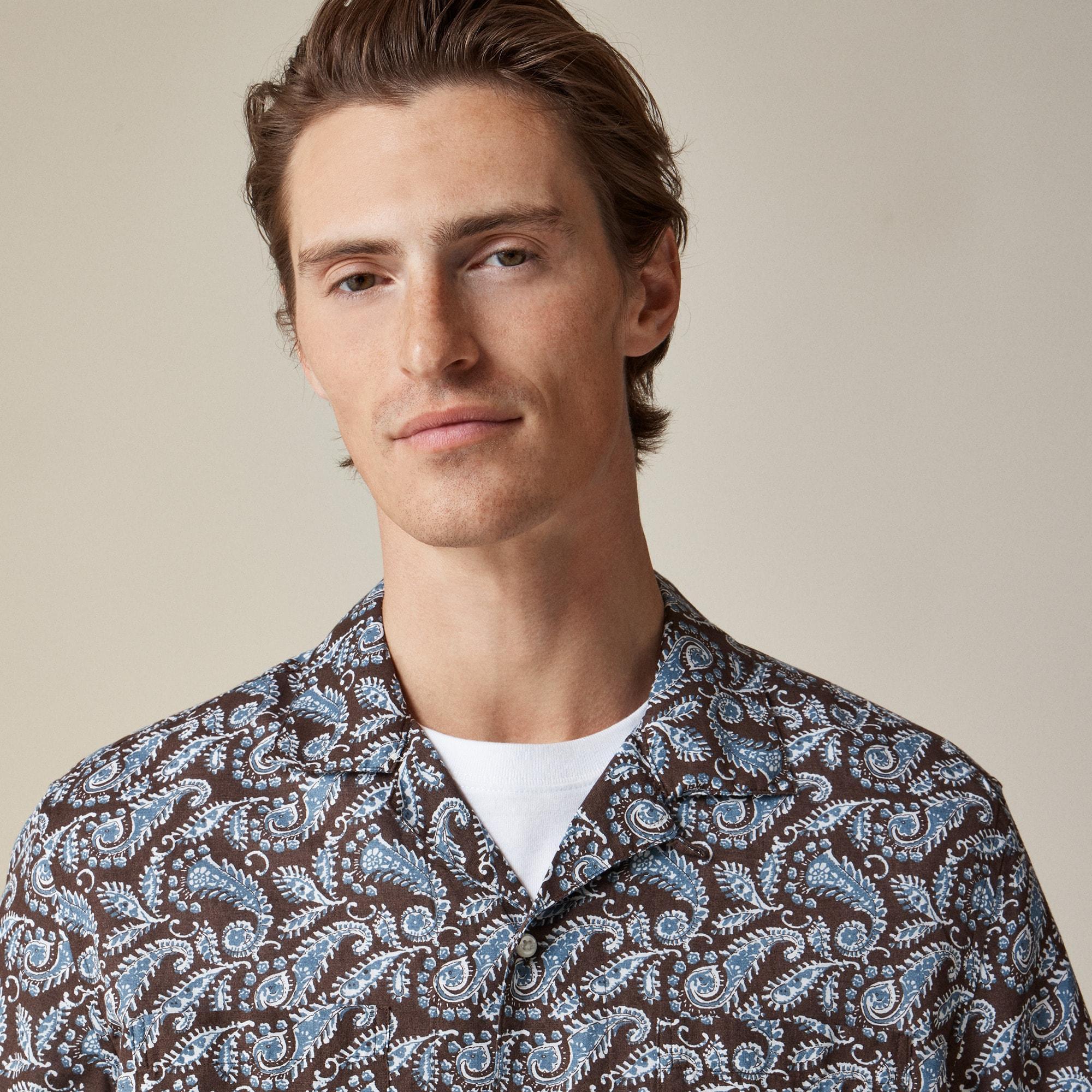 Short-sleeve slub cotton-linen blend camp-collar shirt in print Product Image