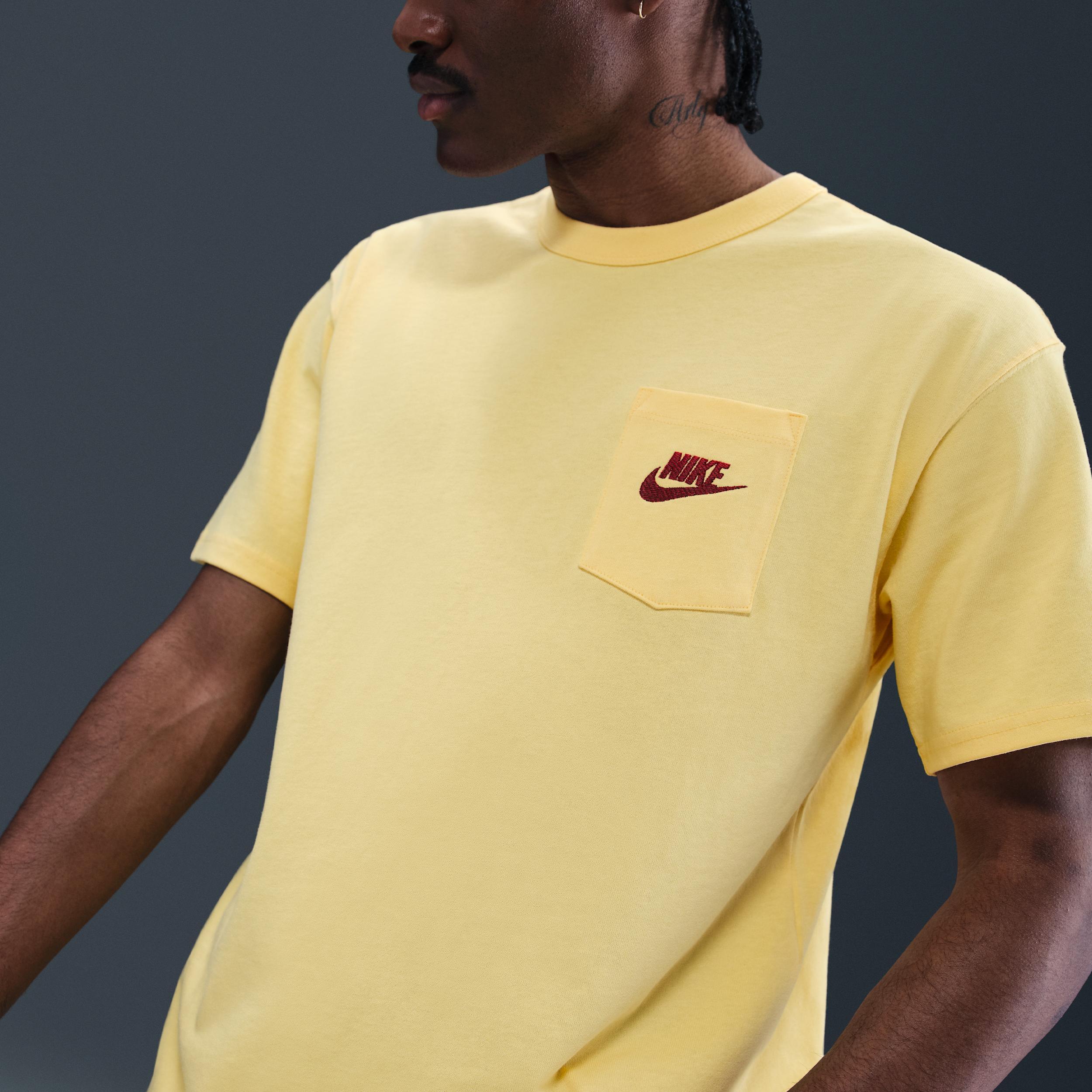 Men's Nike Sportswear Premium Essentials T-Shirt Product Image