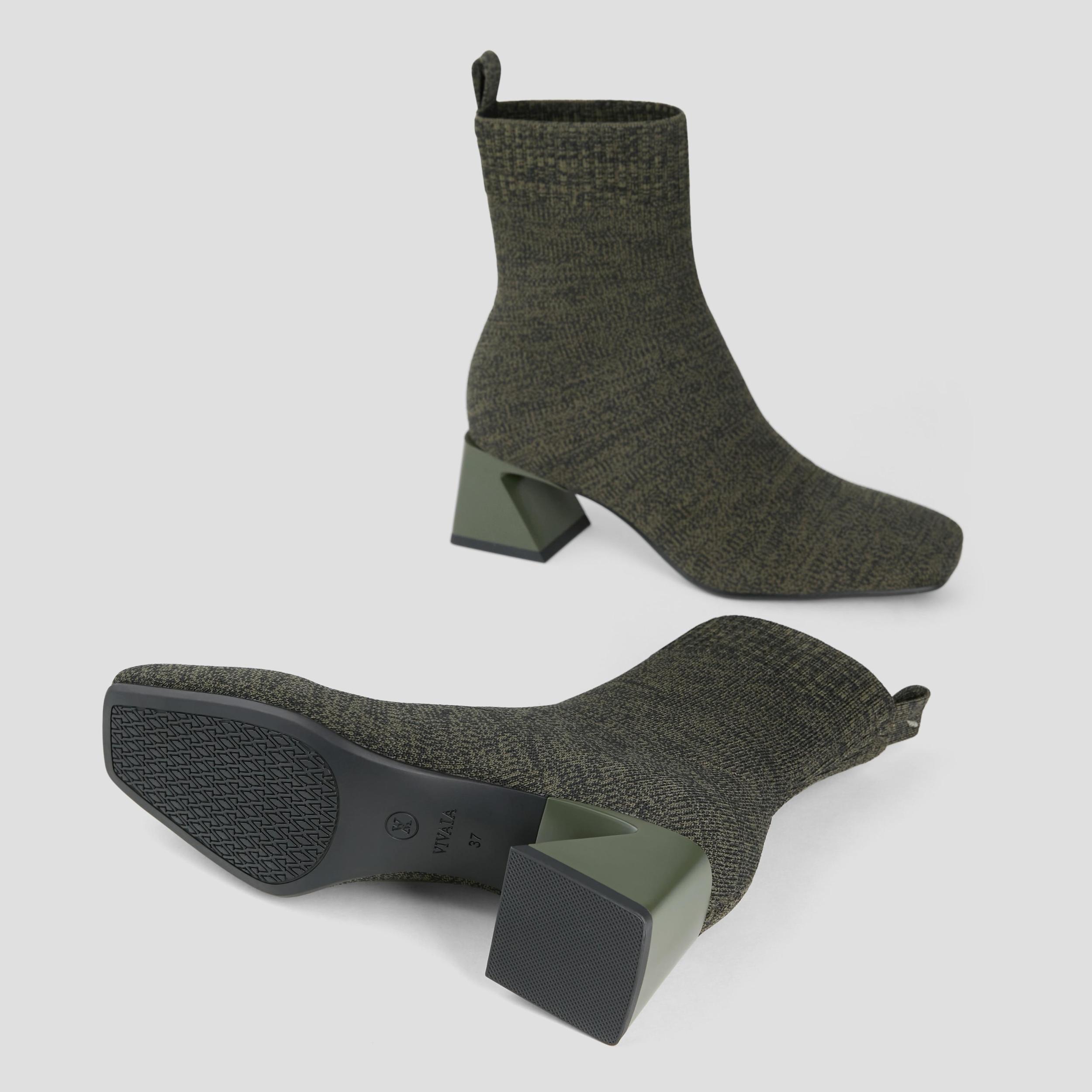 Square-Toe Water-Repellent Ankle Boots (Ryan Pro) Product Image