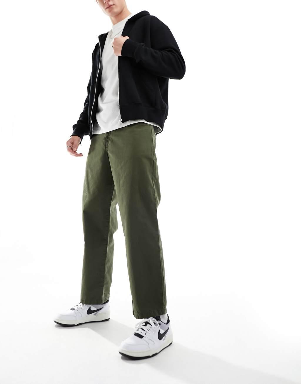 Farah greenport relaxed straight pants in green Product Image