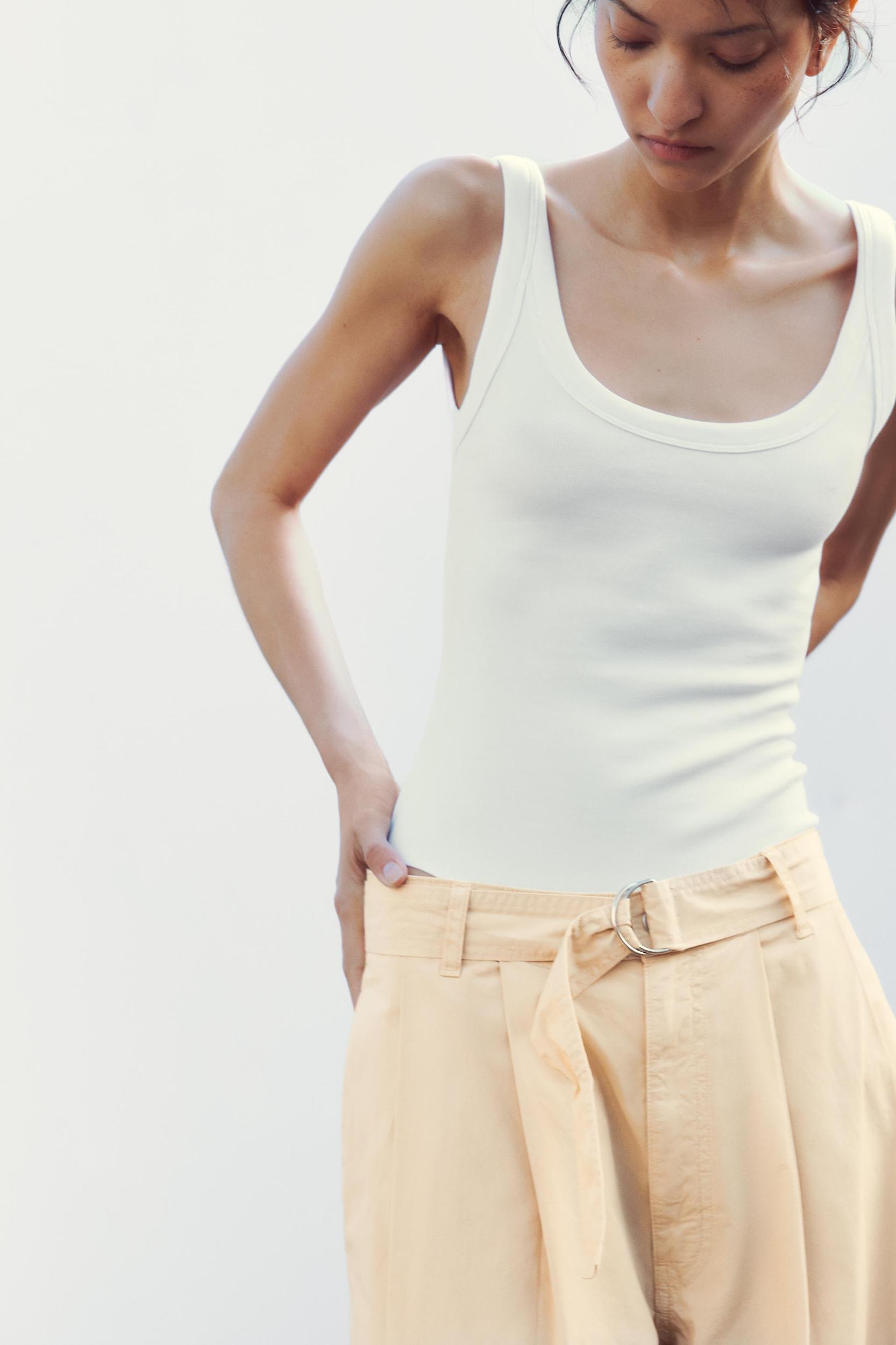PLEATED BELTED PANTS Product Image