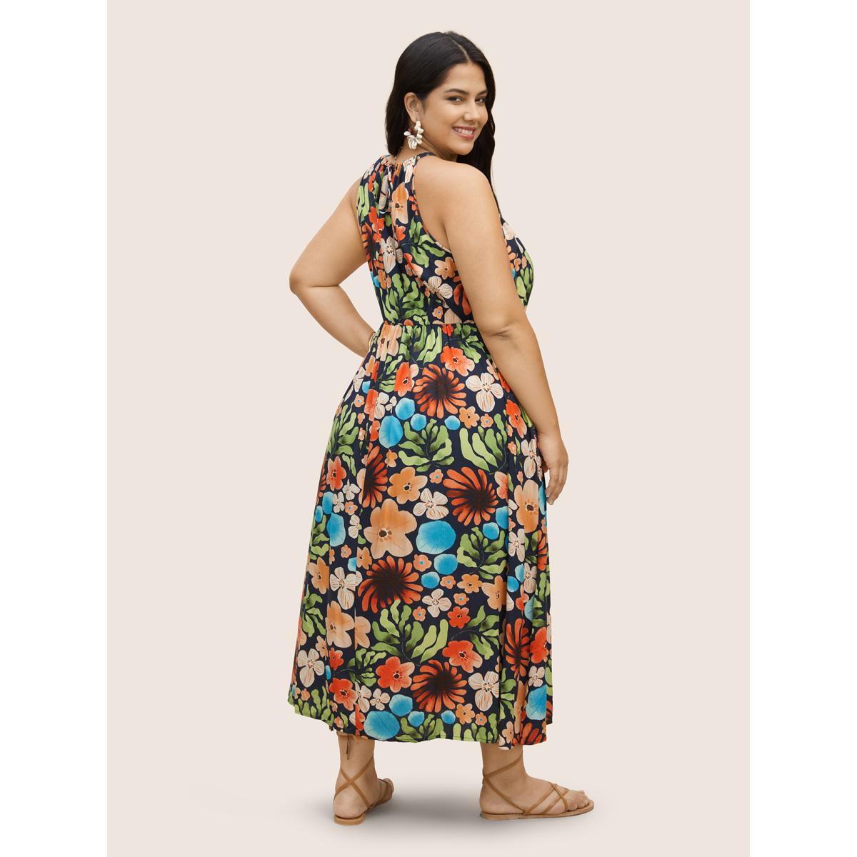 Plus Size Floral Printed Patchwork Side Seam Pocket Dress Indigo Women Resort Gathered Non Sleeveless Curvy BloomChic 18-20/2X Product Image