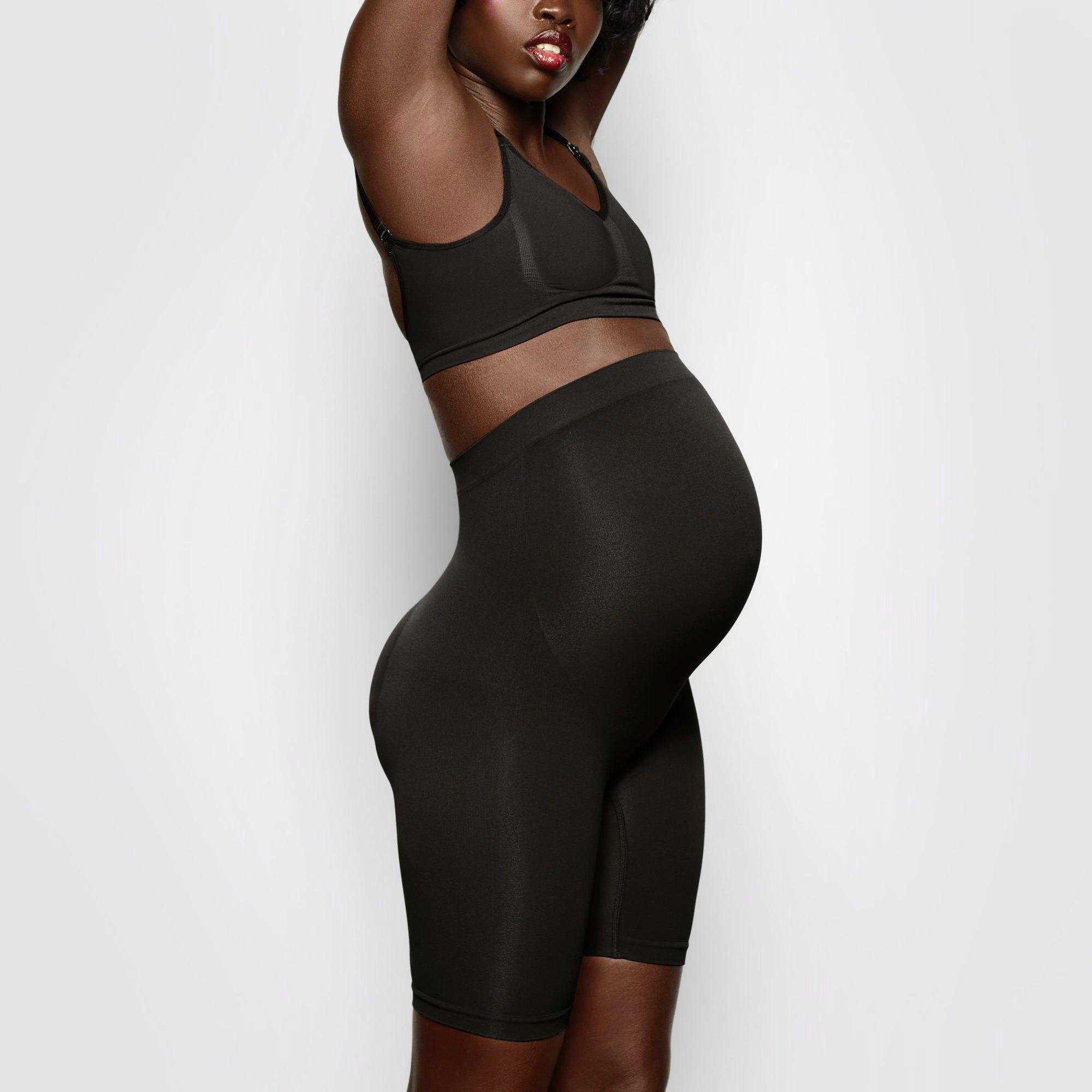 MATERNITY SCULPTING SHORT MID THIGH | ONYX Product Image