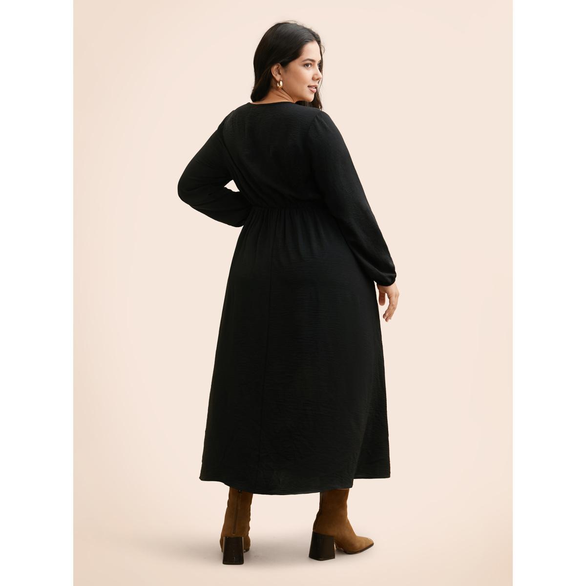 Plus Size Colorblock Contrast Gathered Lantern Sleeve Dress Black Women Elegant Contrast V-neck Long Sleeve Curvy BloomChic 10/M Product Image