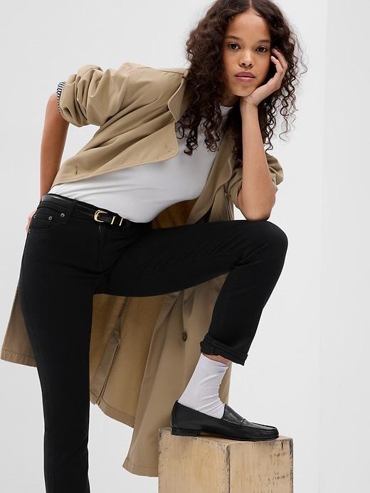 Mid Rise Classic Straight Jeans Product Image