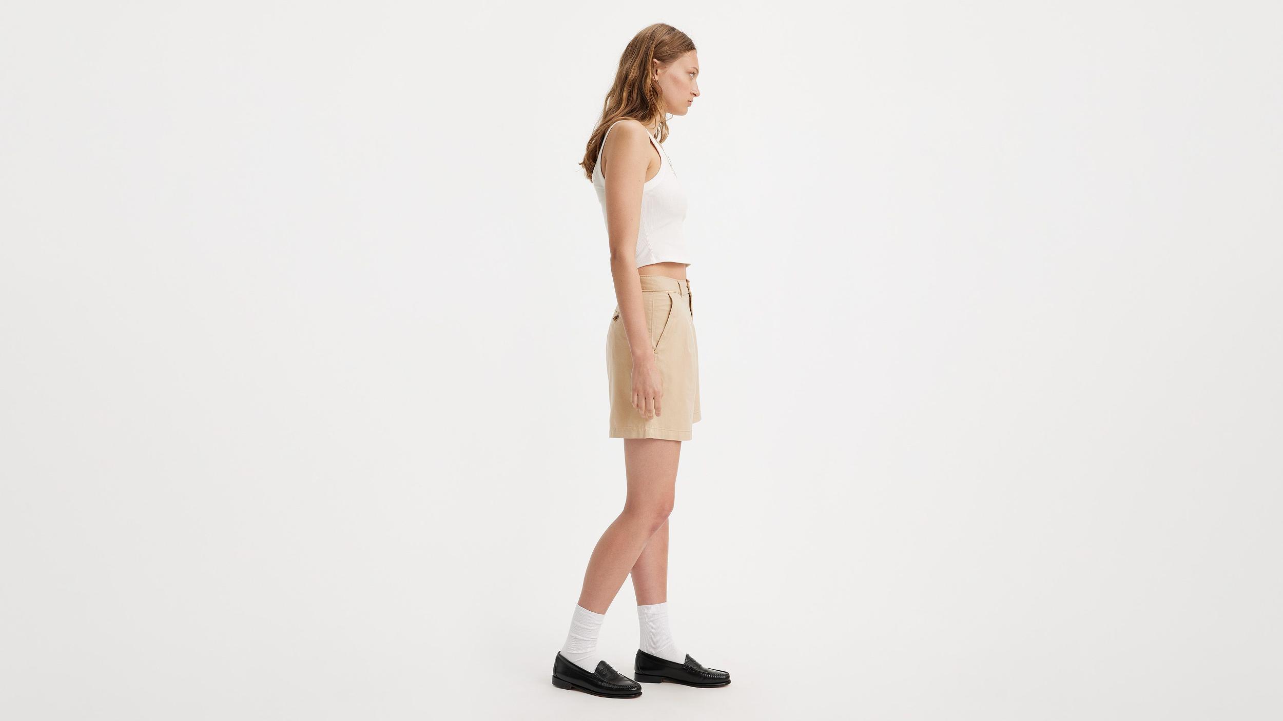 Pleated Women's Trouser Shorts Product Image