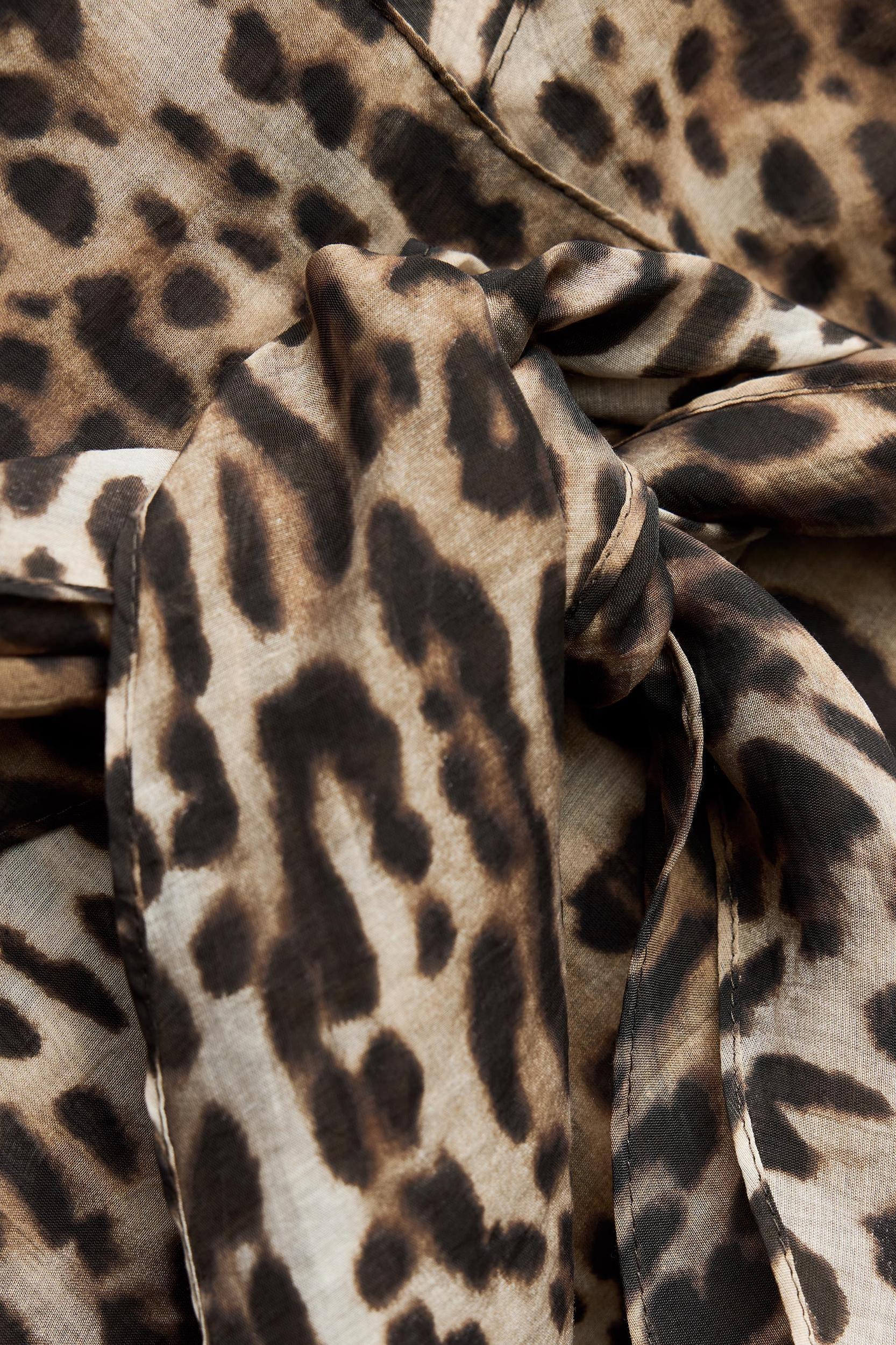 ANIMAL PRINT BOWS TOP ZW COLLECTION Product Image