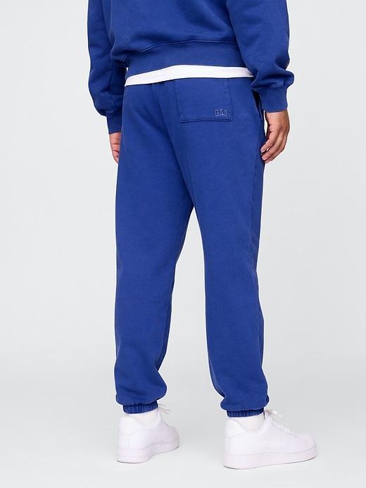 NBA Philadelphia Sixers Logo Heavyweight Joggers Product Image