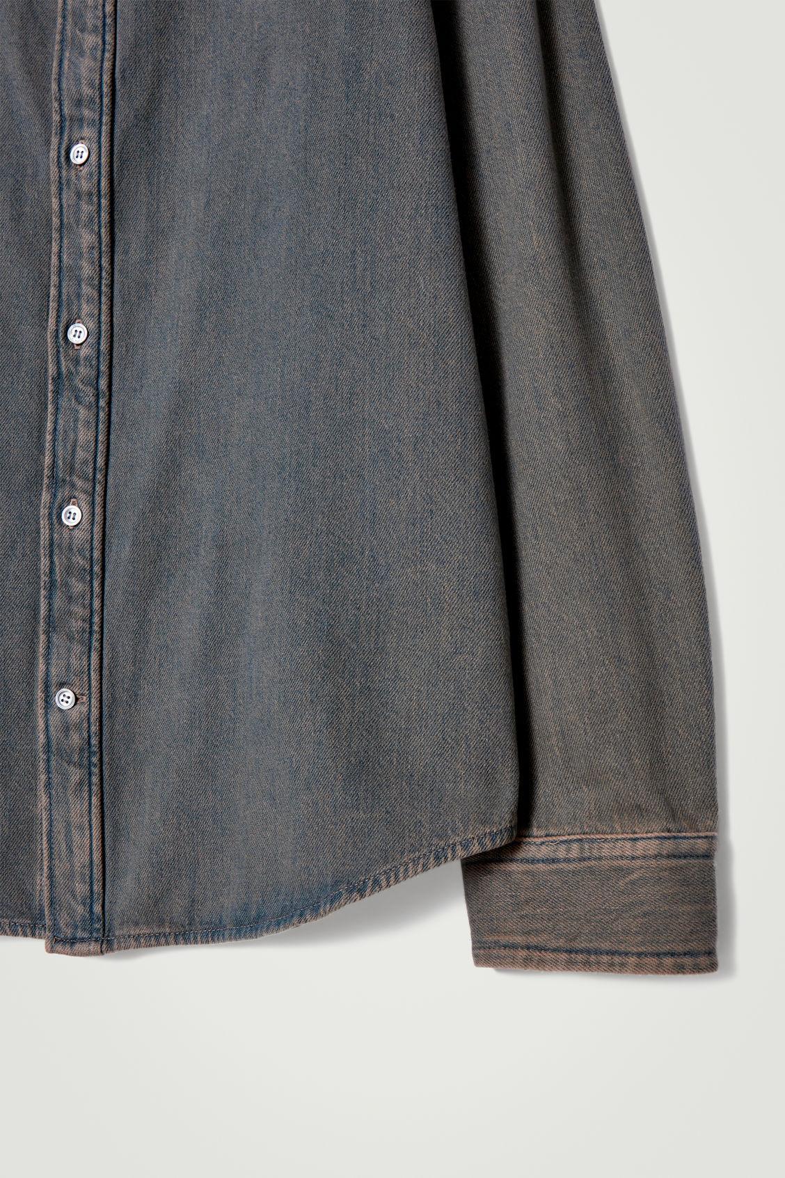RELAXED DENIM SHIRT Product Image