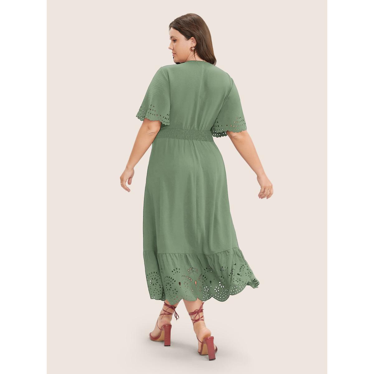 Plus Size Solid Laser Cut Shirred Pocket Wrap Scalloped Trim Flutter Dress Mint Women Elegant Non V-neck Short sleeve Curvy Midi Dress BloomChic 26/4X Product Image