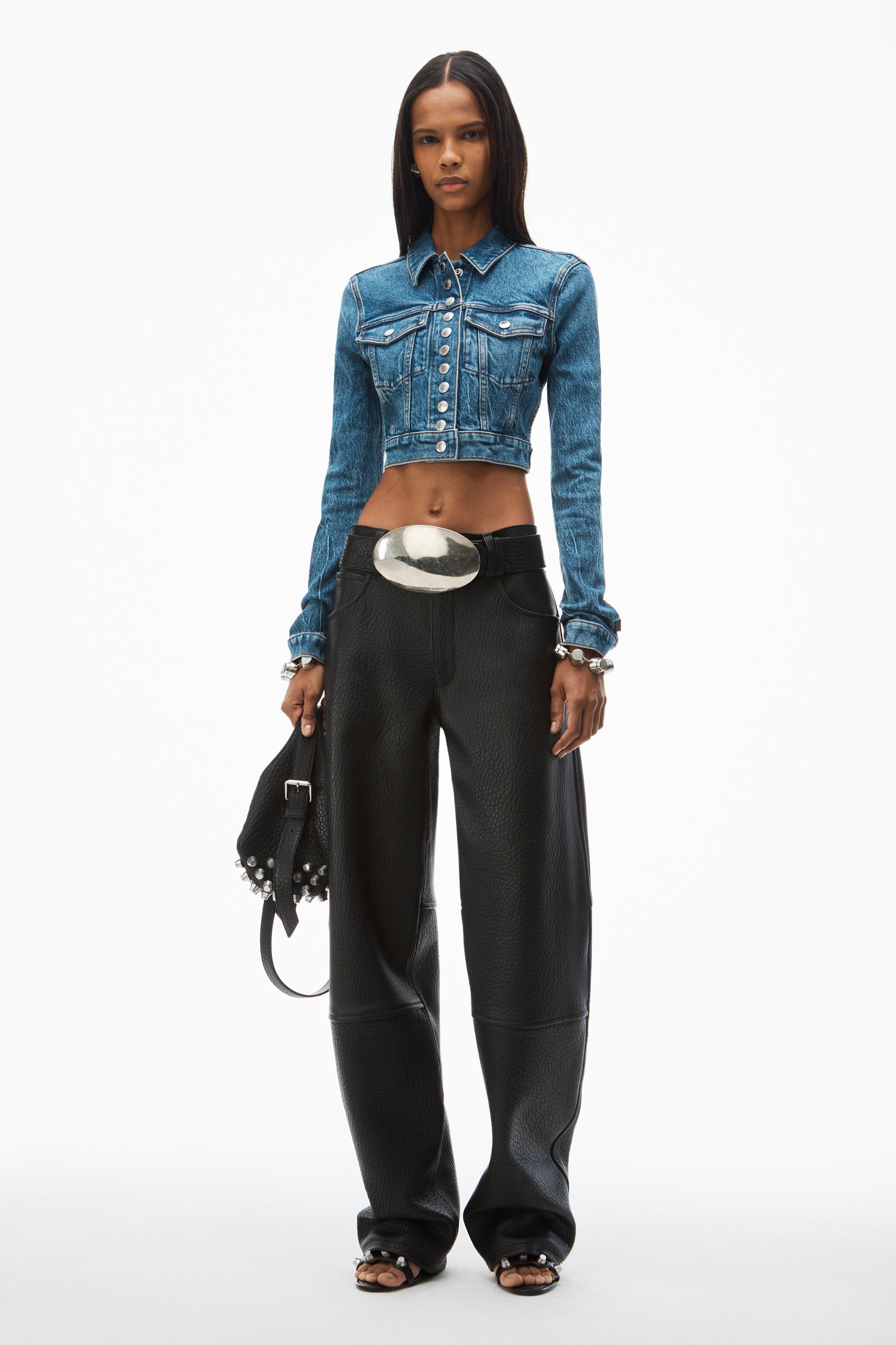 Cropped Trucker Jacket In Comfort-stretch Denim Product Image