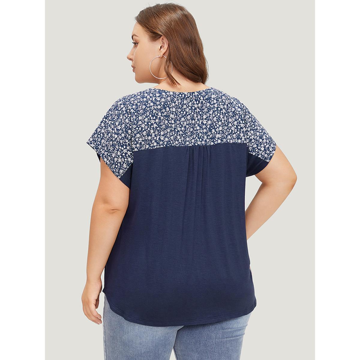 Plus Size Ditsy Floral Patchwork Lace Up Notched T-shirt Indigo Women Elegant Cross straps Ditsy Floral Notched collar Dailywear T-shirts BloomChic 10/M Product Image