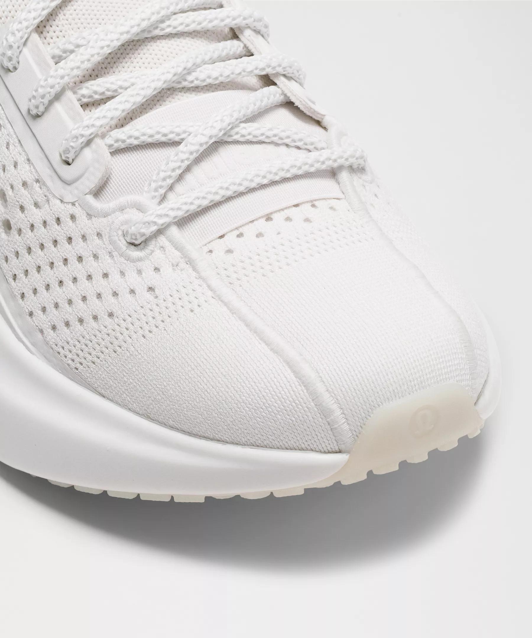 Women's Chargefeel 3 Workout Shoe Product Image