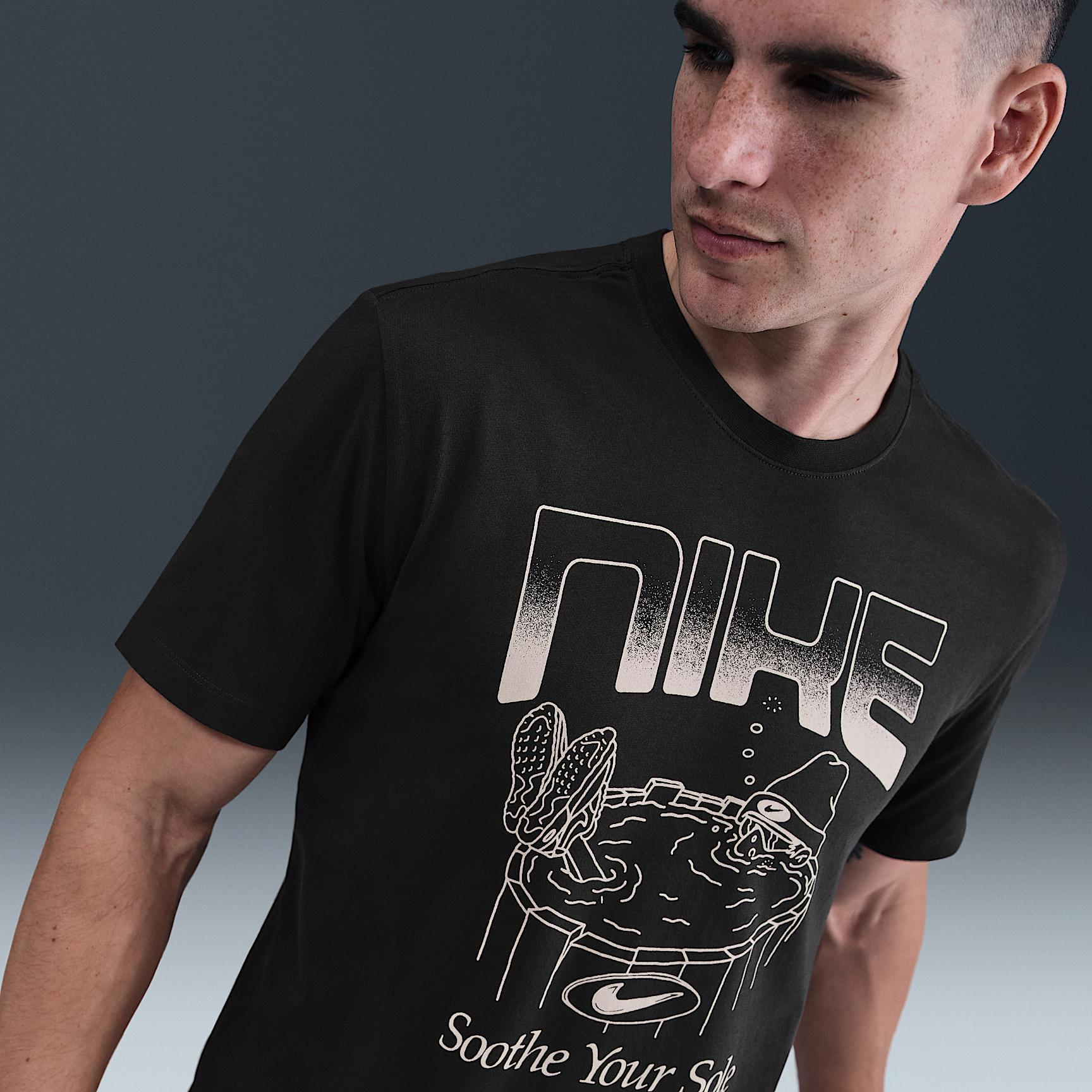 Men's Nike Sportswear T-Shirt Product Image