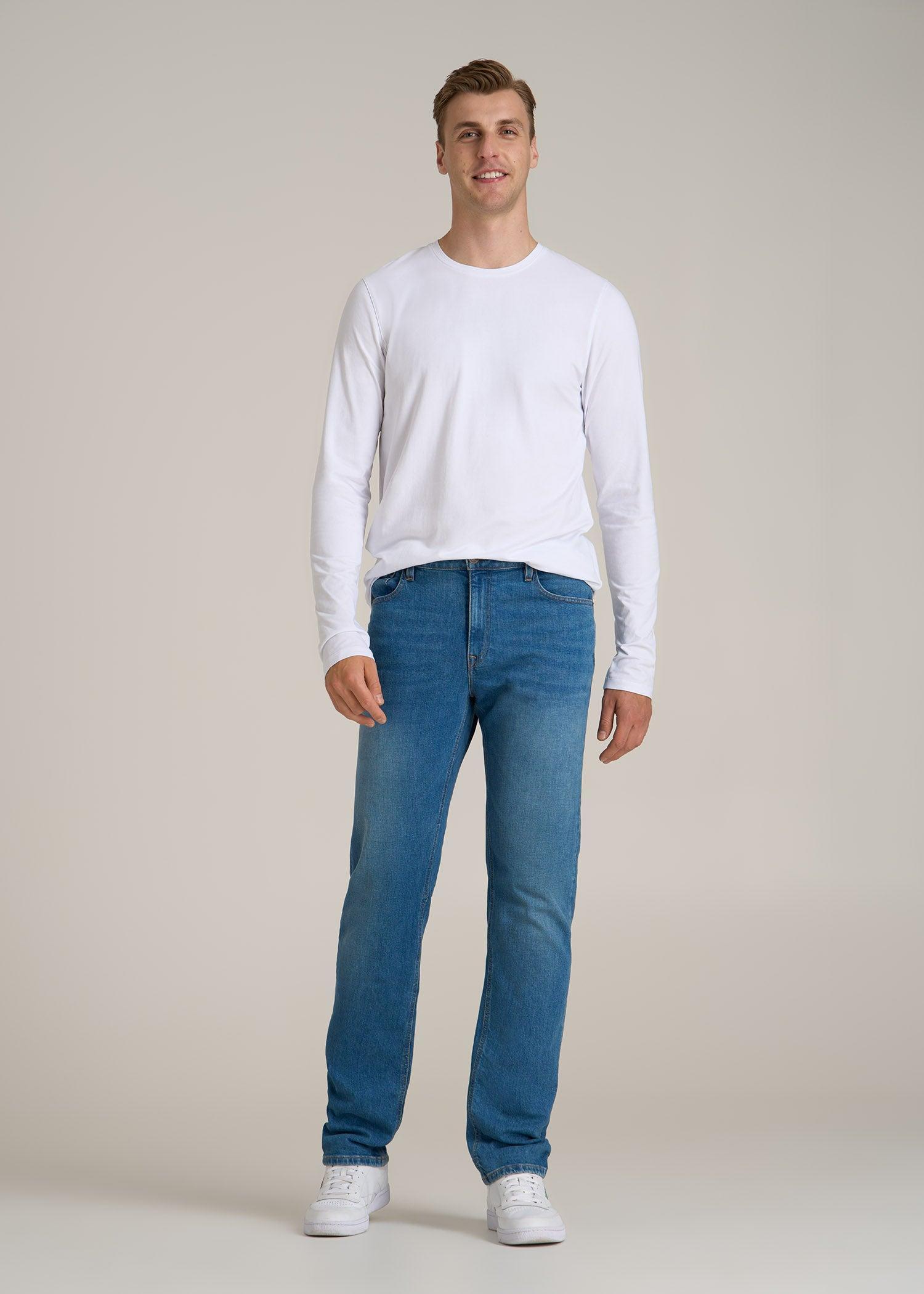 The Essential MODERN-FIT Crewneck Long Sleeve Tall Men's Tee in White Product Image