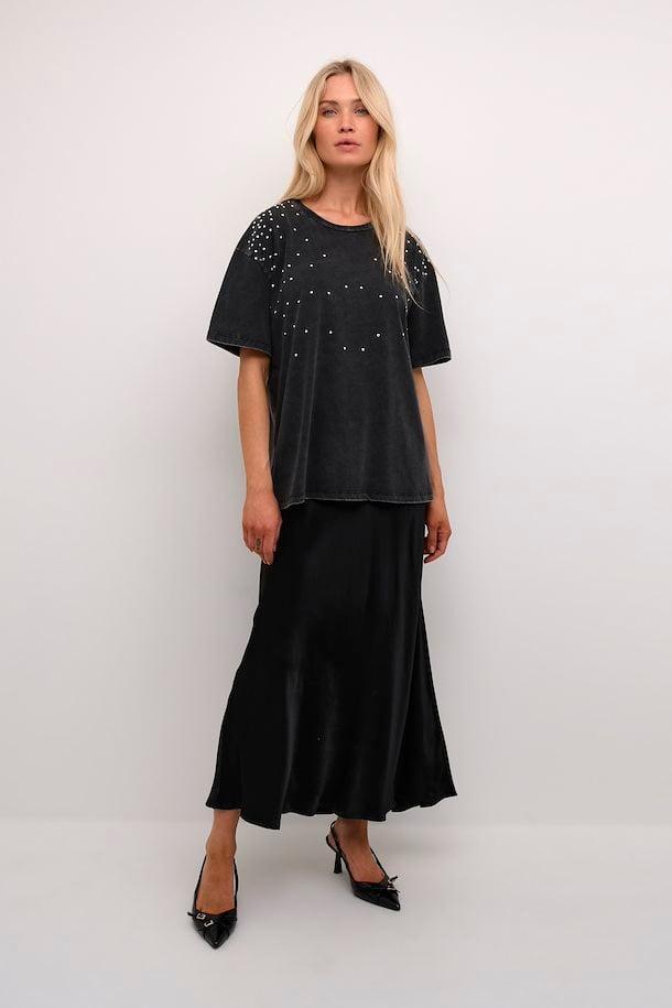 CUboma T-shirt Product Image