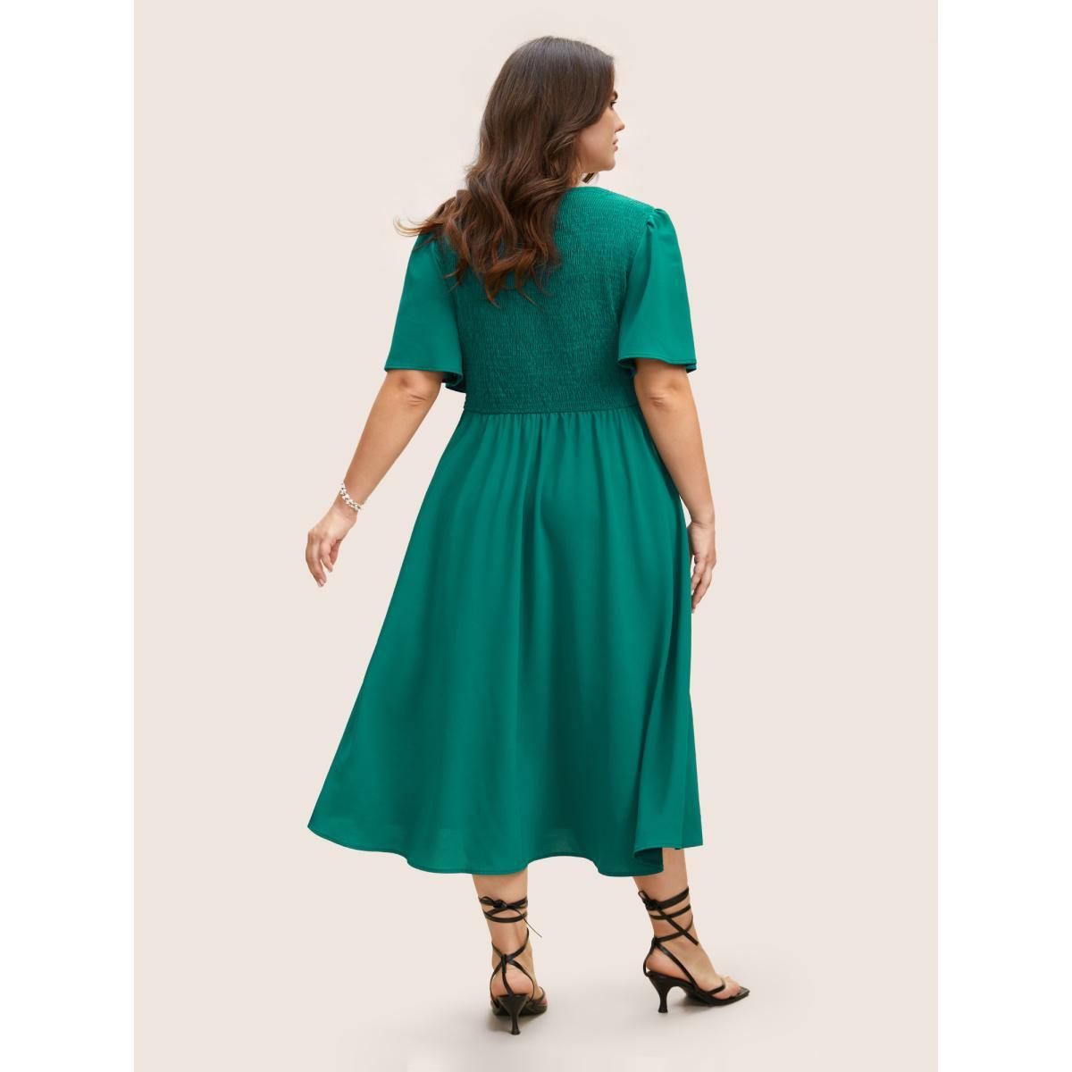Plus Size Solid Shirred Crossover Flutter Sleeve Dress Emerald Women Elegant Twist V-neck Short sleeve Curvy BloomChic 30/6X Product Image