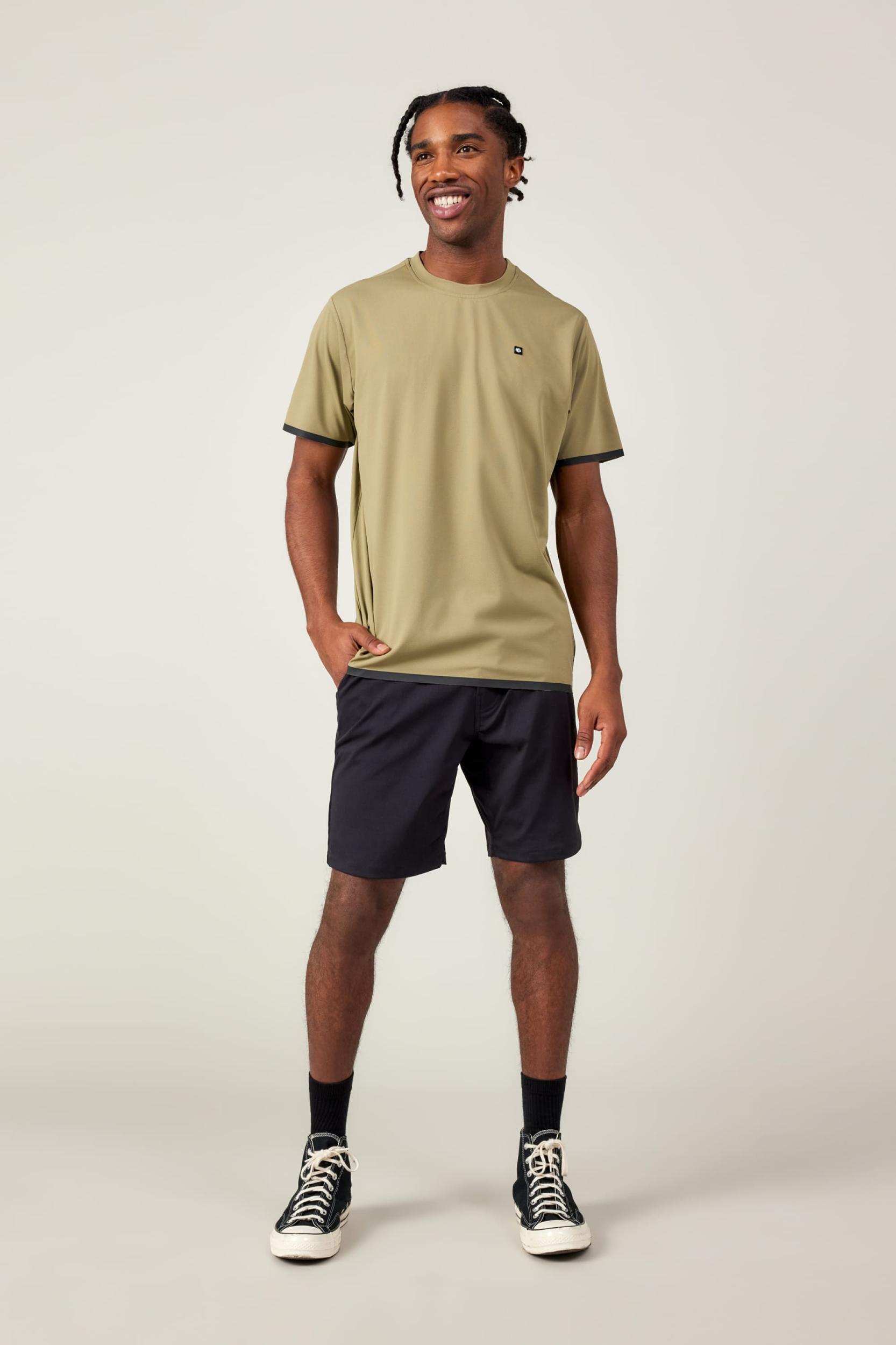 686 Men's Let's Go Tech T-Shirt Male Product Image