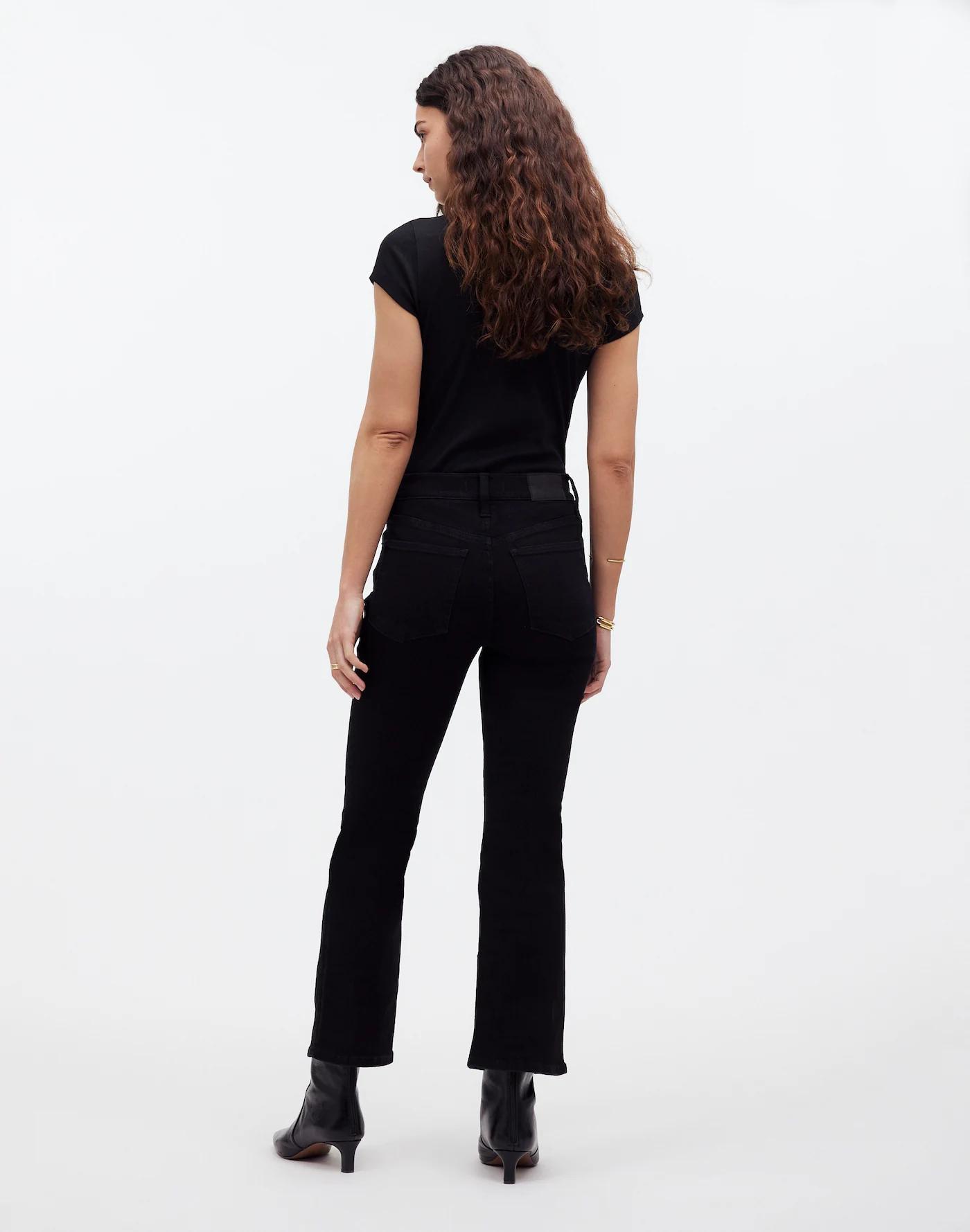 Kick Out Crop Jeans Product Image