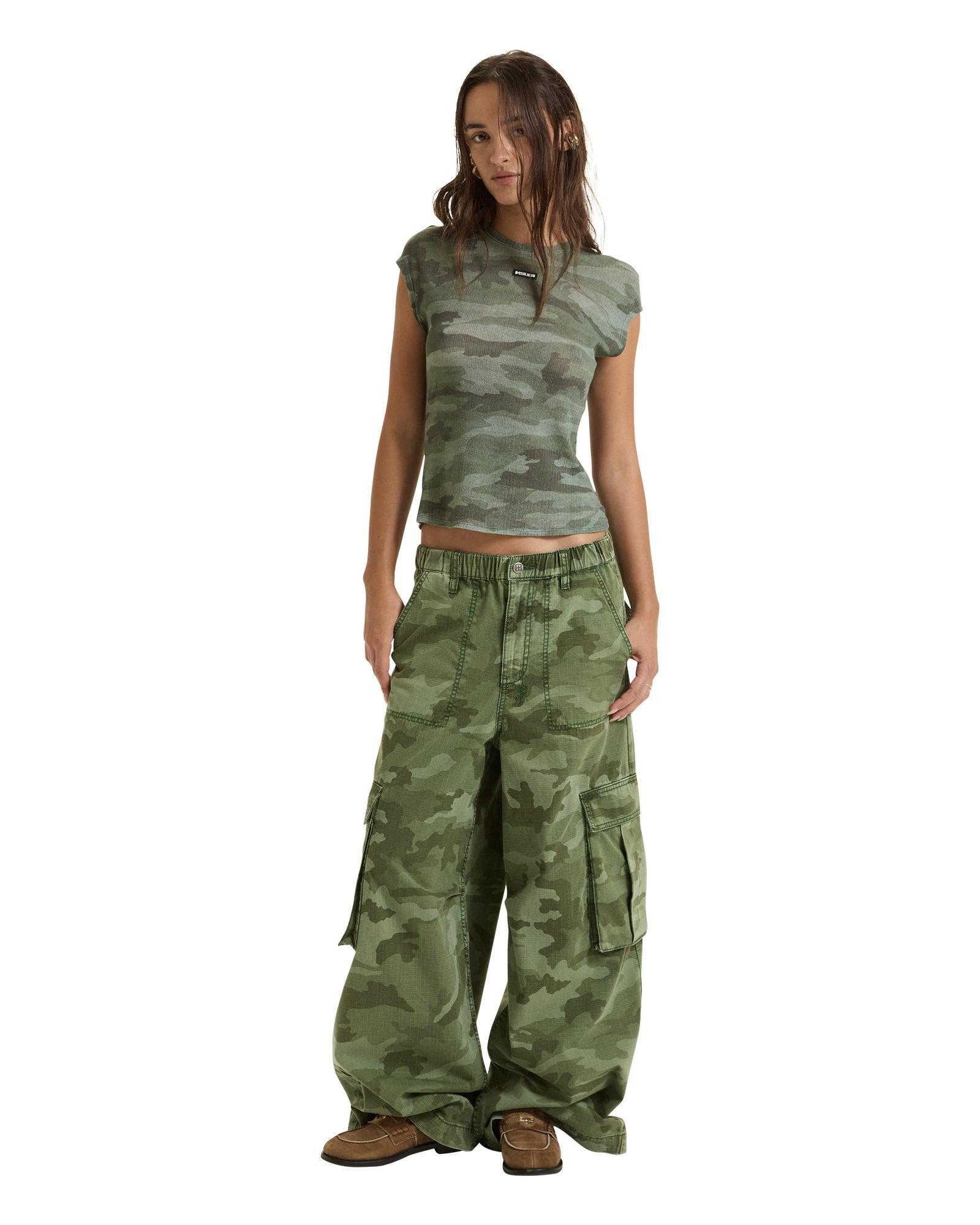 SHEER RIB CAMO SLIM TEE Female Product Image