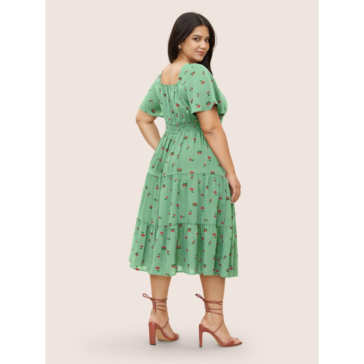 Plus Size Citrus Fruit Print Heart Neckline Drawstring Pleated Dress Palemauve Women Elegant Pleated Heart neckline Short sleeve Curvy Midi Dress BloomChic 28/5X Product Image