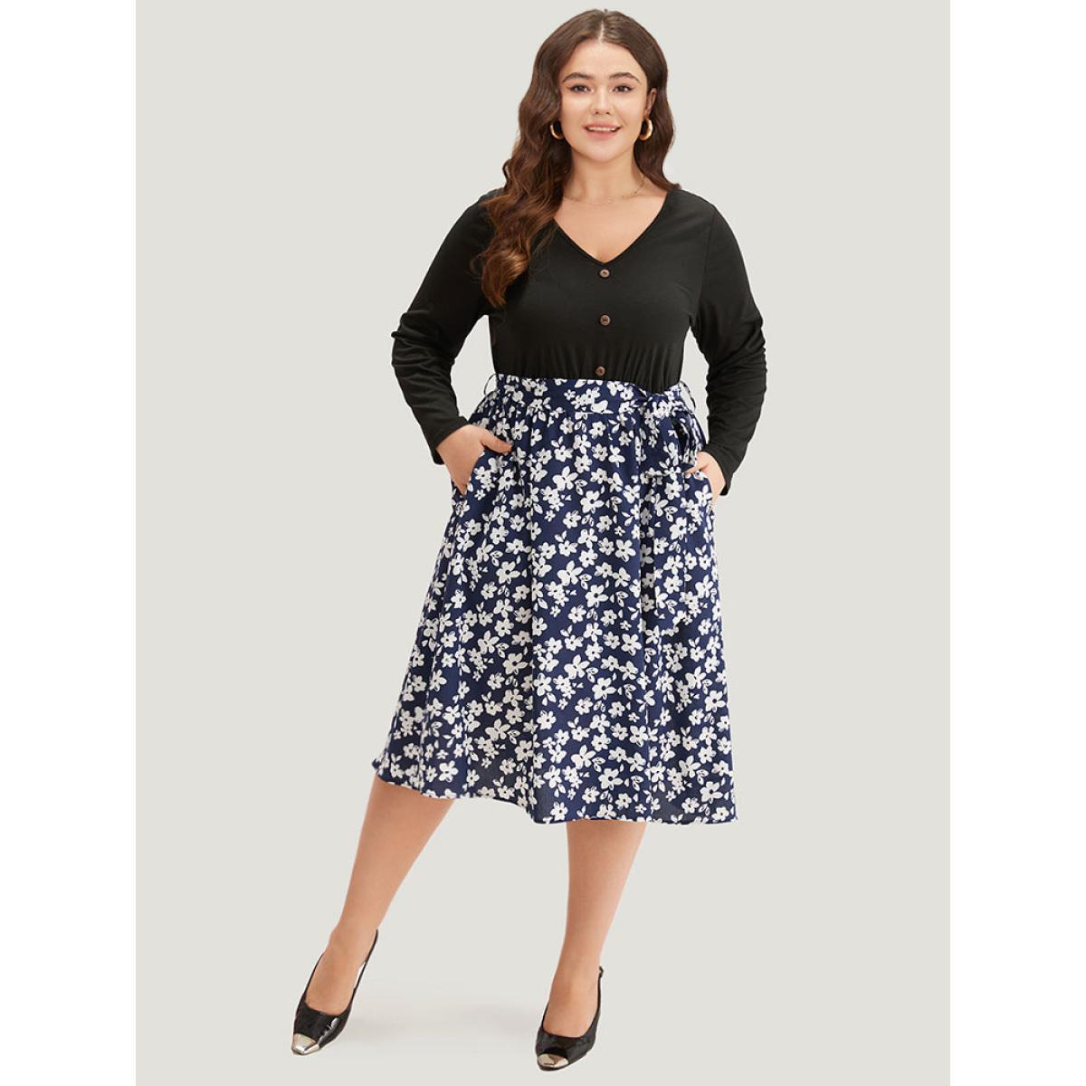 Plus Size Silhouette Floral Print Belted Button Detail Dress Navy Women Office Printed V-neck Long Sleeve Curvy Midi Dress BloomChic 30/6X Product Image