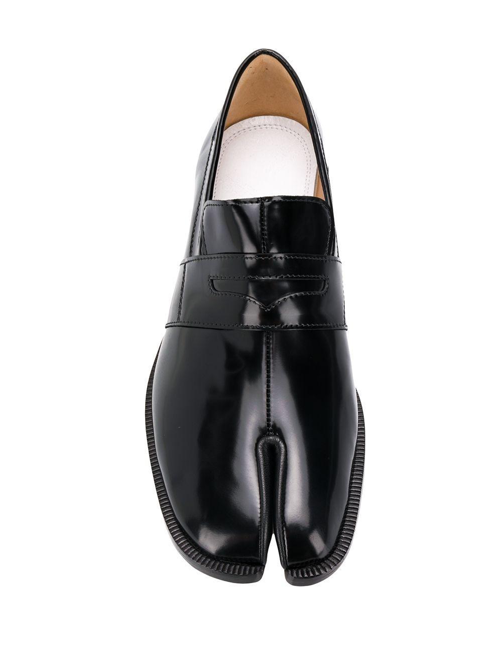 Tabi leather loafers Product Image