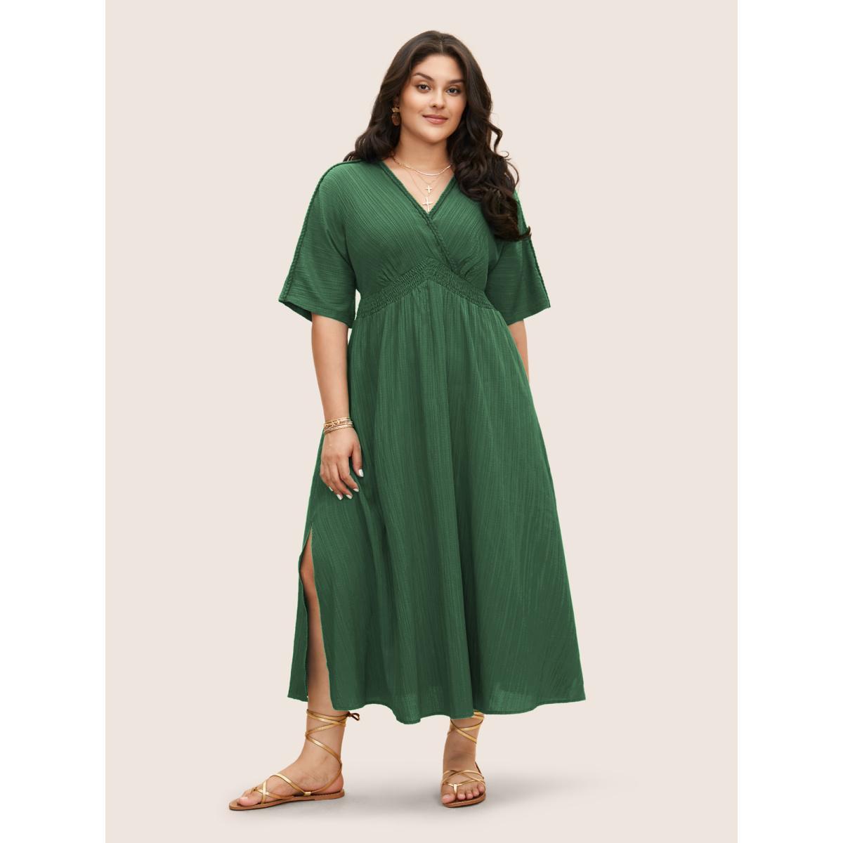 Plus Size V Neck Shirred Contrast Webbing Split Side Dress Emerald Women Resort Texture V-neck Half Sleeve Curvy BloomChic 10/M Product Image