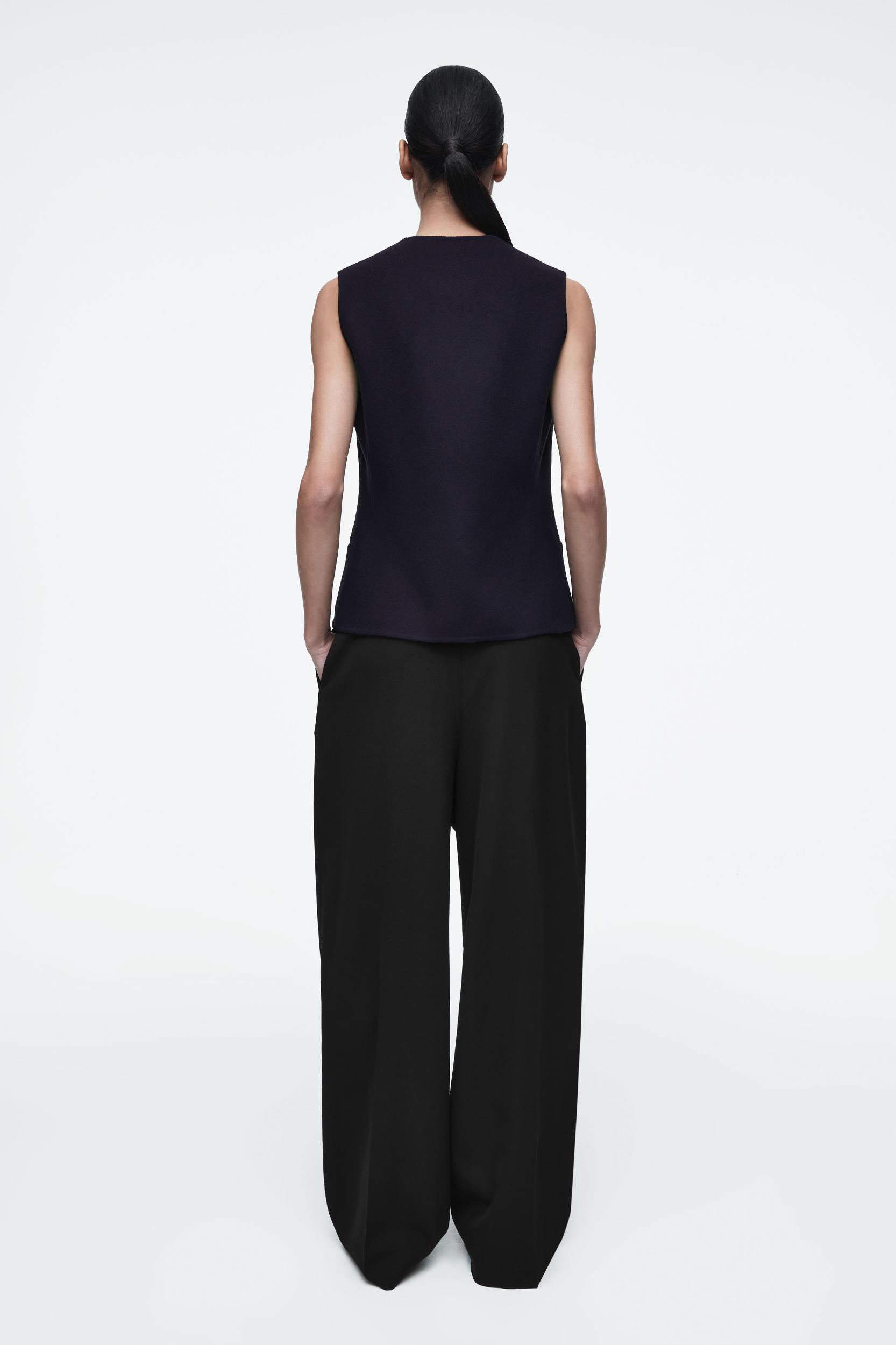 DOUBLE-FACED WOOL VEST Product Image