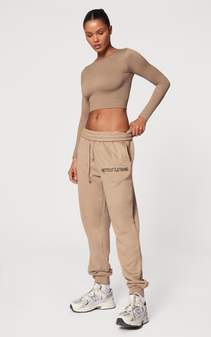 PRETTYLITTLETHING Mocha Cuffed High Waisted Sweatpants Product Image