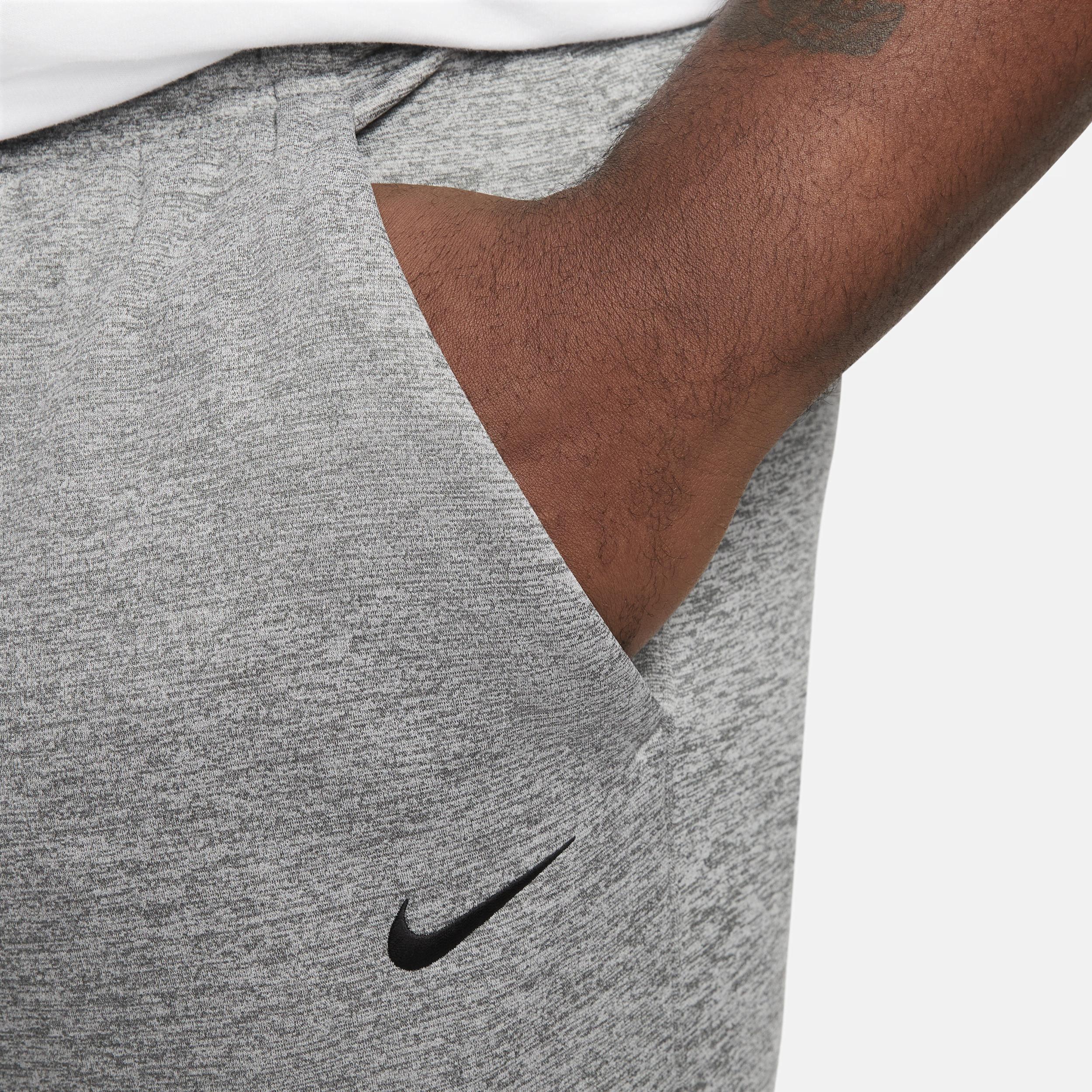 Nike Mens Therma-FIT Sweatpants Product Image