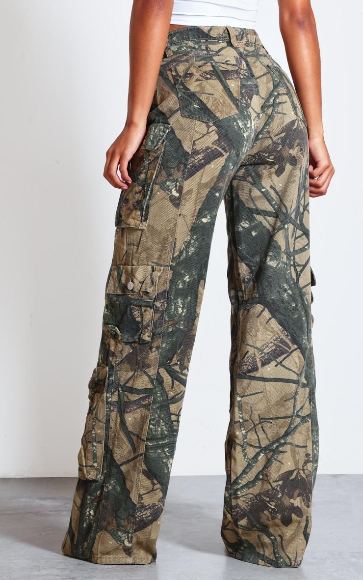 Camo Detailed Print Wide Leg Jeans Product Image