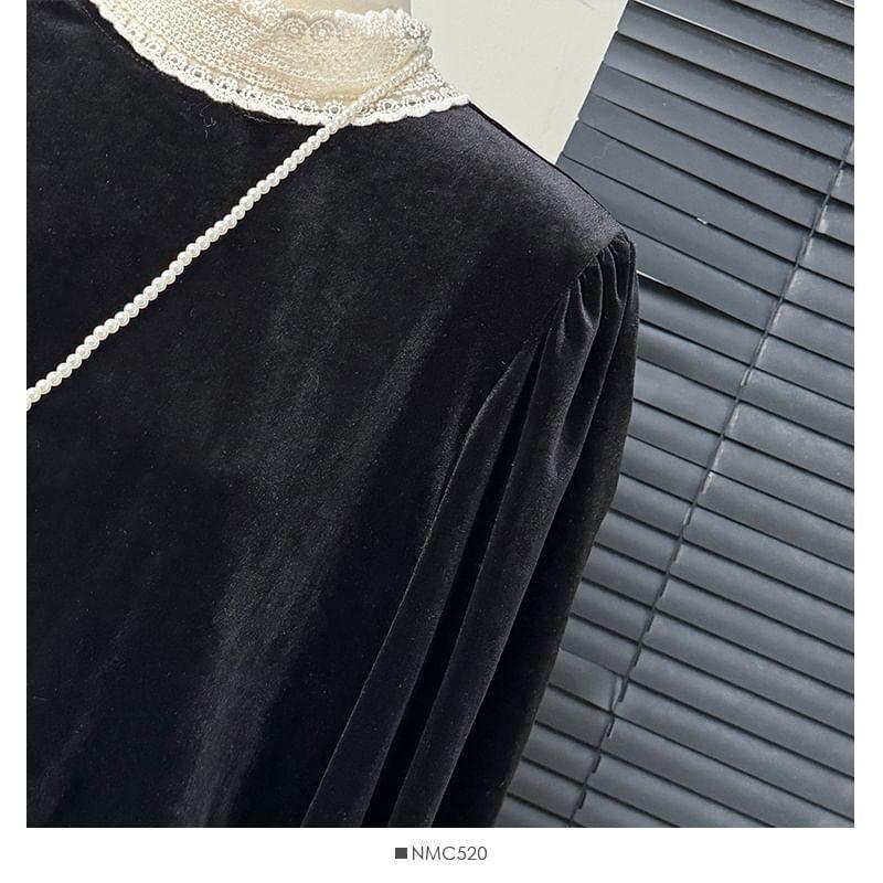 Lace-Trim Loose Velvet Blouse Product Image