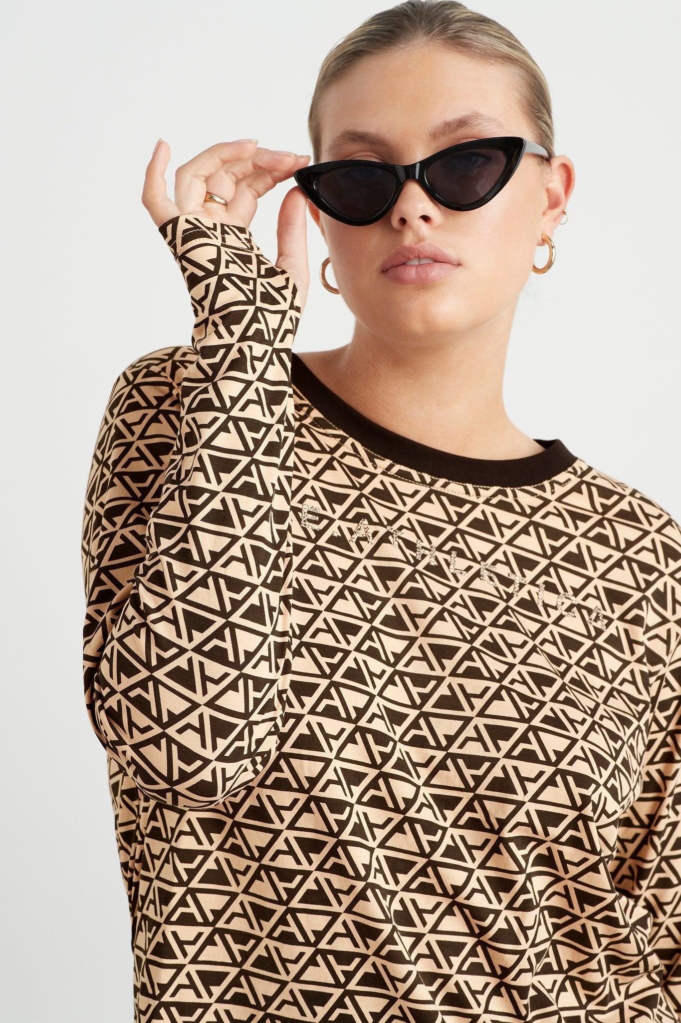Geo Print Long Sleeve T-Shirt 127 Product Image