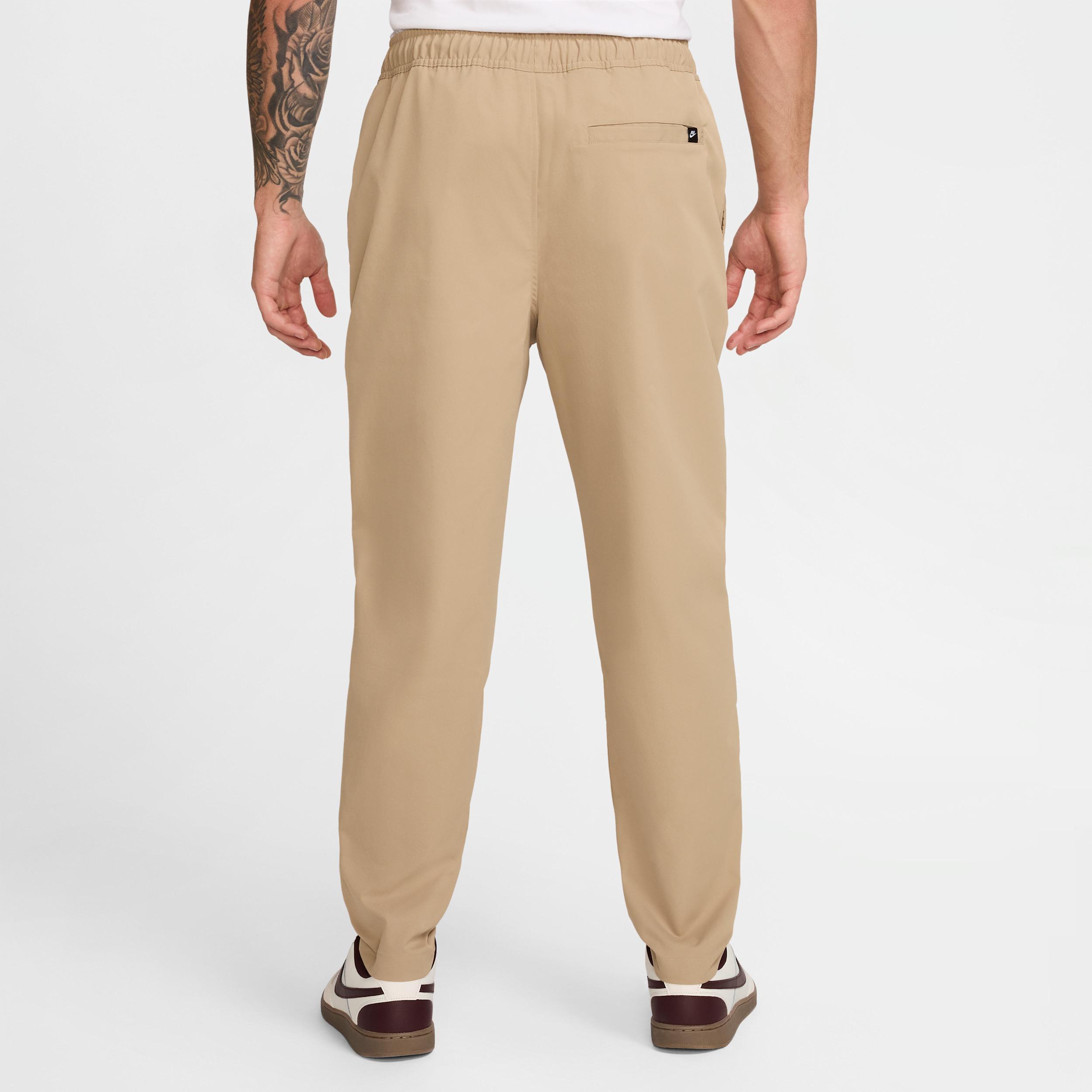 Nike Men's Club Woven Tapered Pants Product Image