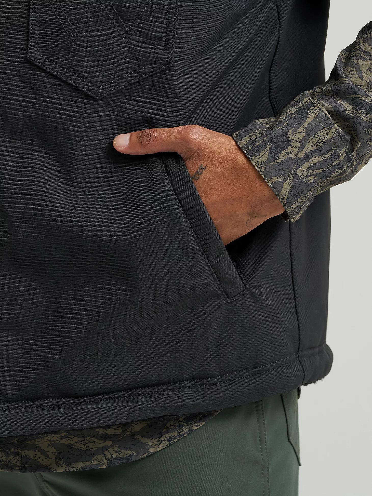 Wrangler All Terrain Gear Men's Tech Range Reversible Vest | Men's JACKETS & OUTERWEAR | Wrangler® Product Image