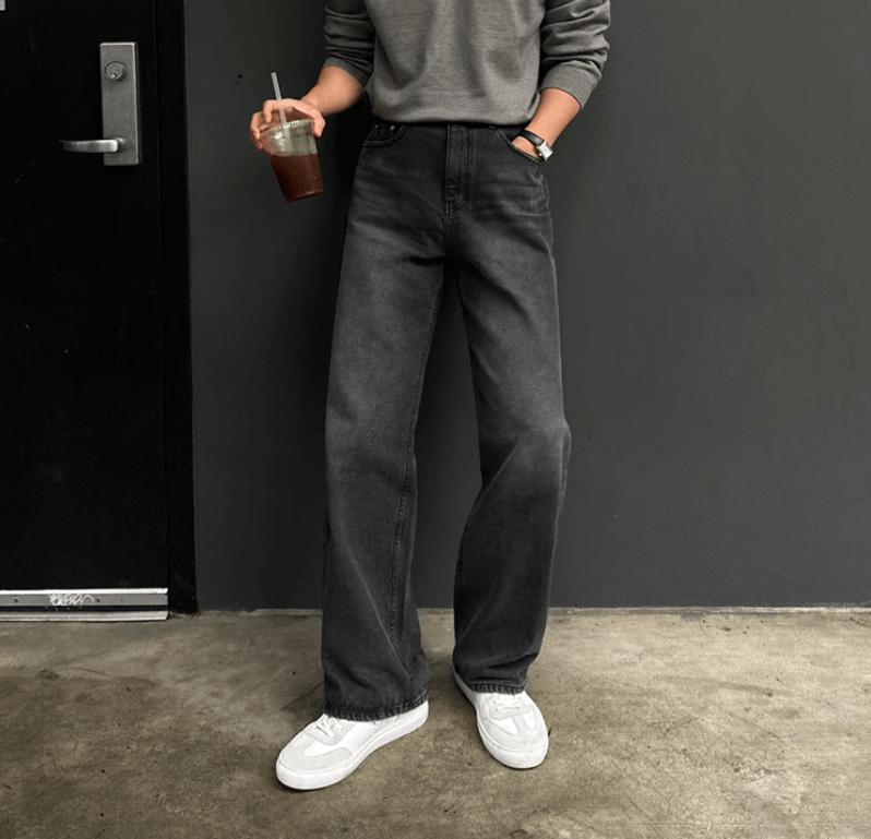 RT No. 12320 WASHED BLACK DENIM JEANS Product Image